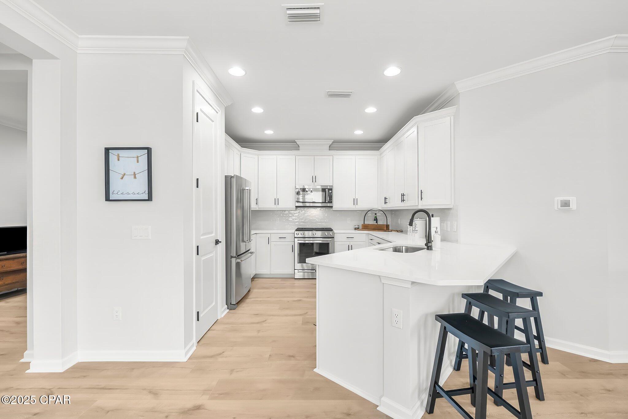 Image 14 For 8526 Island Breeze Avenue