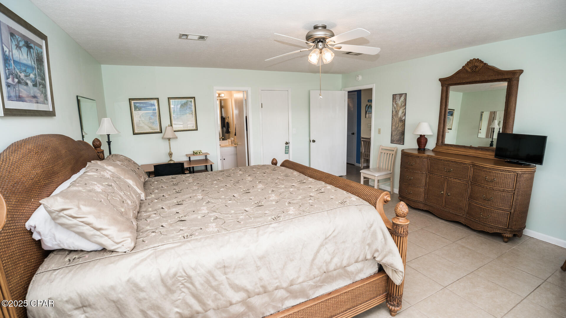 Image 13 For 17670 Front Beach Road I4