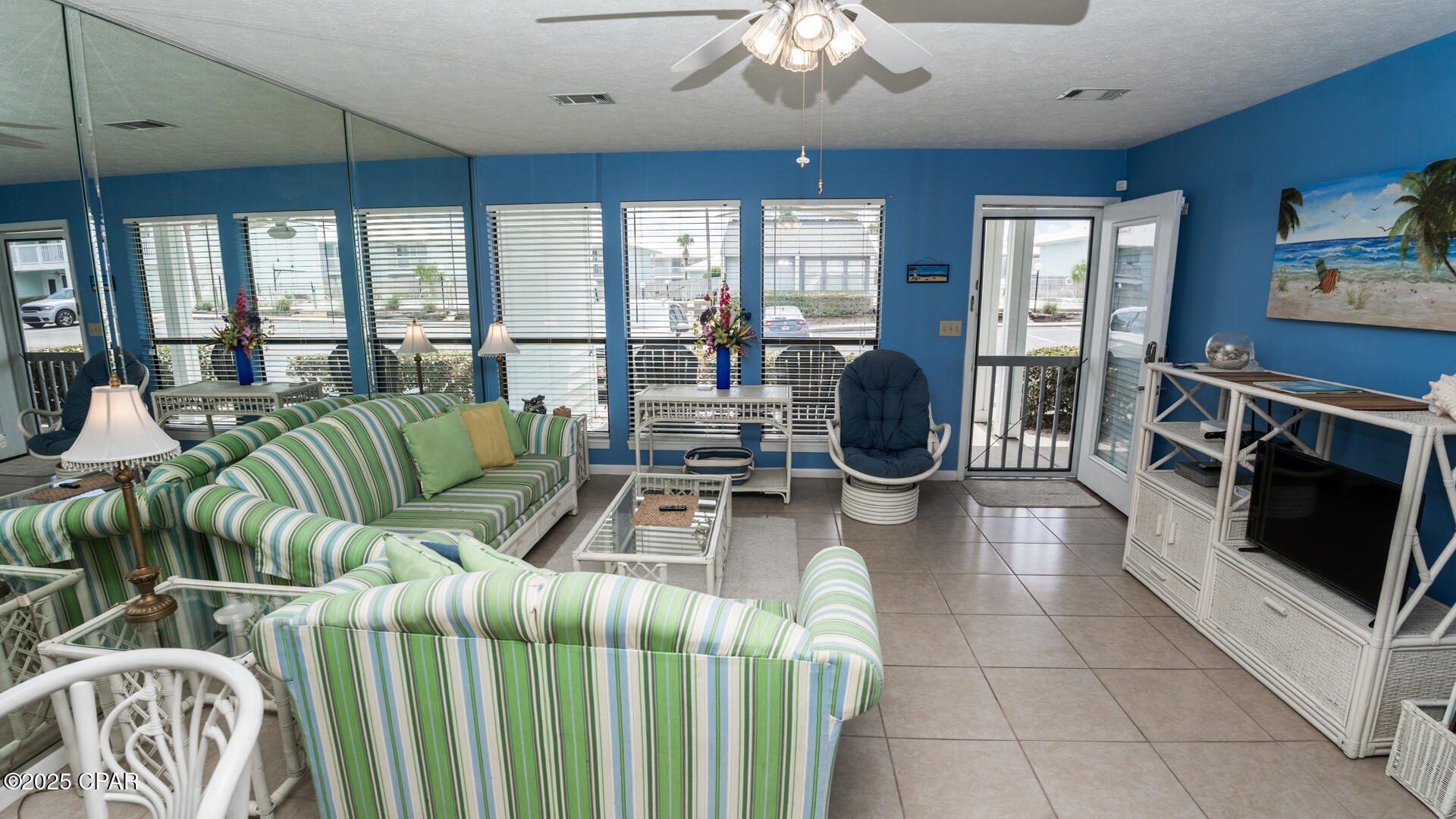 Image 4 For 17670 Front Beach Road I4