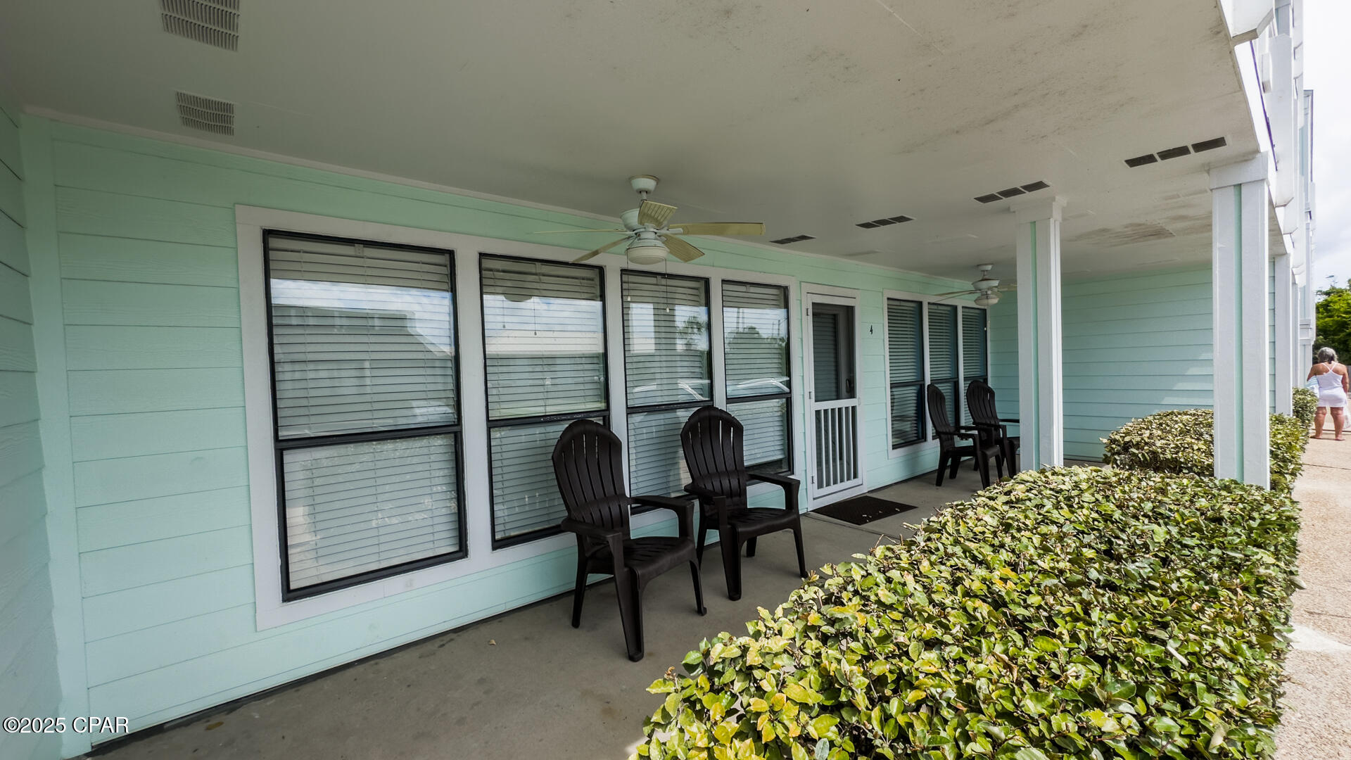 Image 4 For 17670 Front Beach Road I4