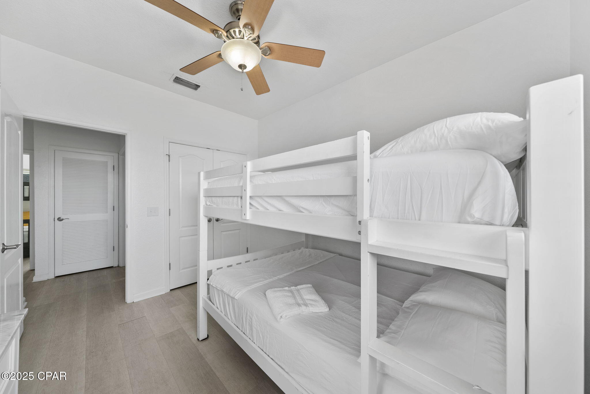 Image 22 For 142 Southfields Road