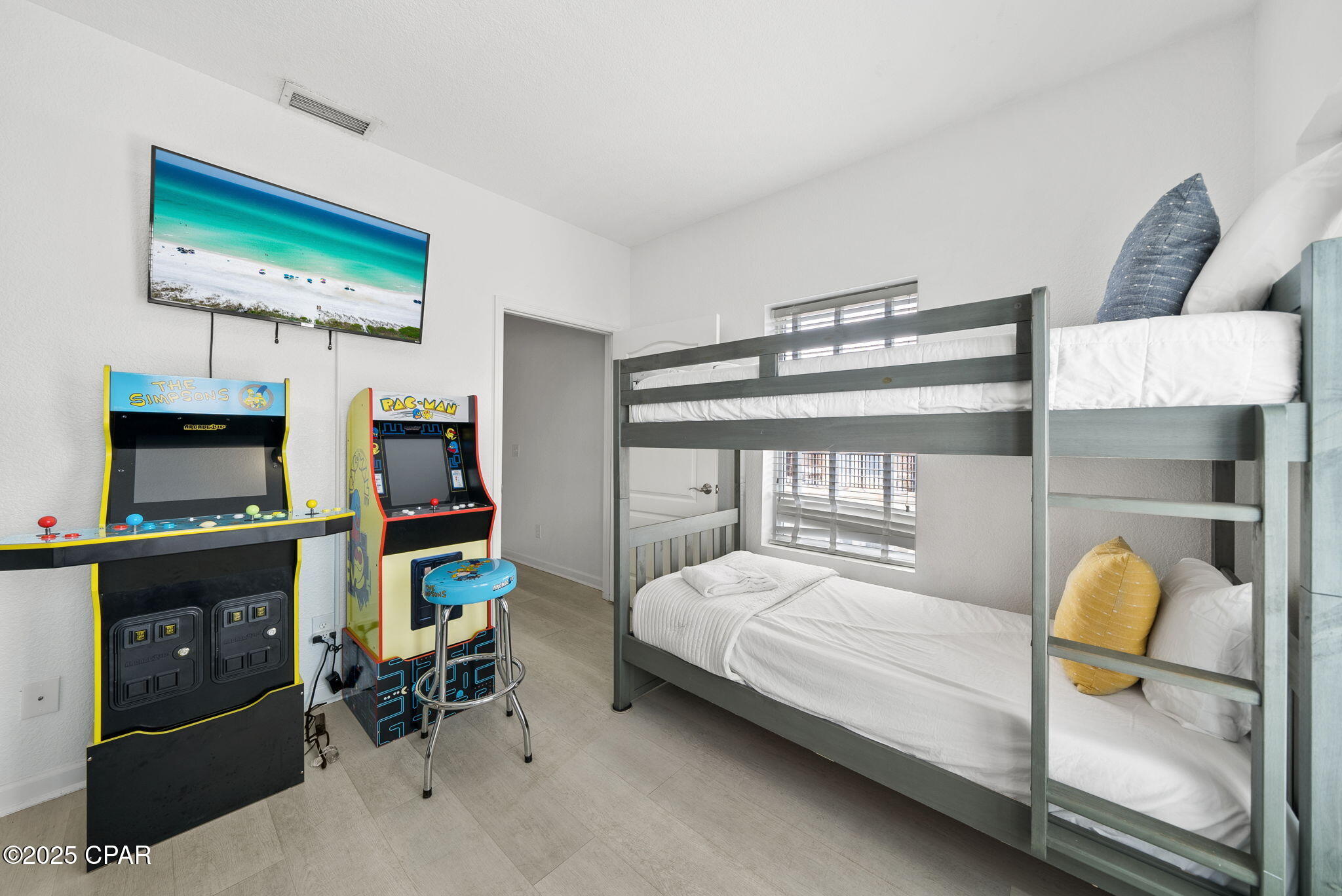 Image 24 For 142 Southfields Road