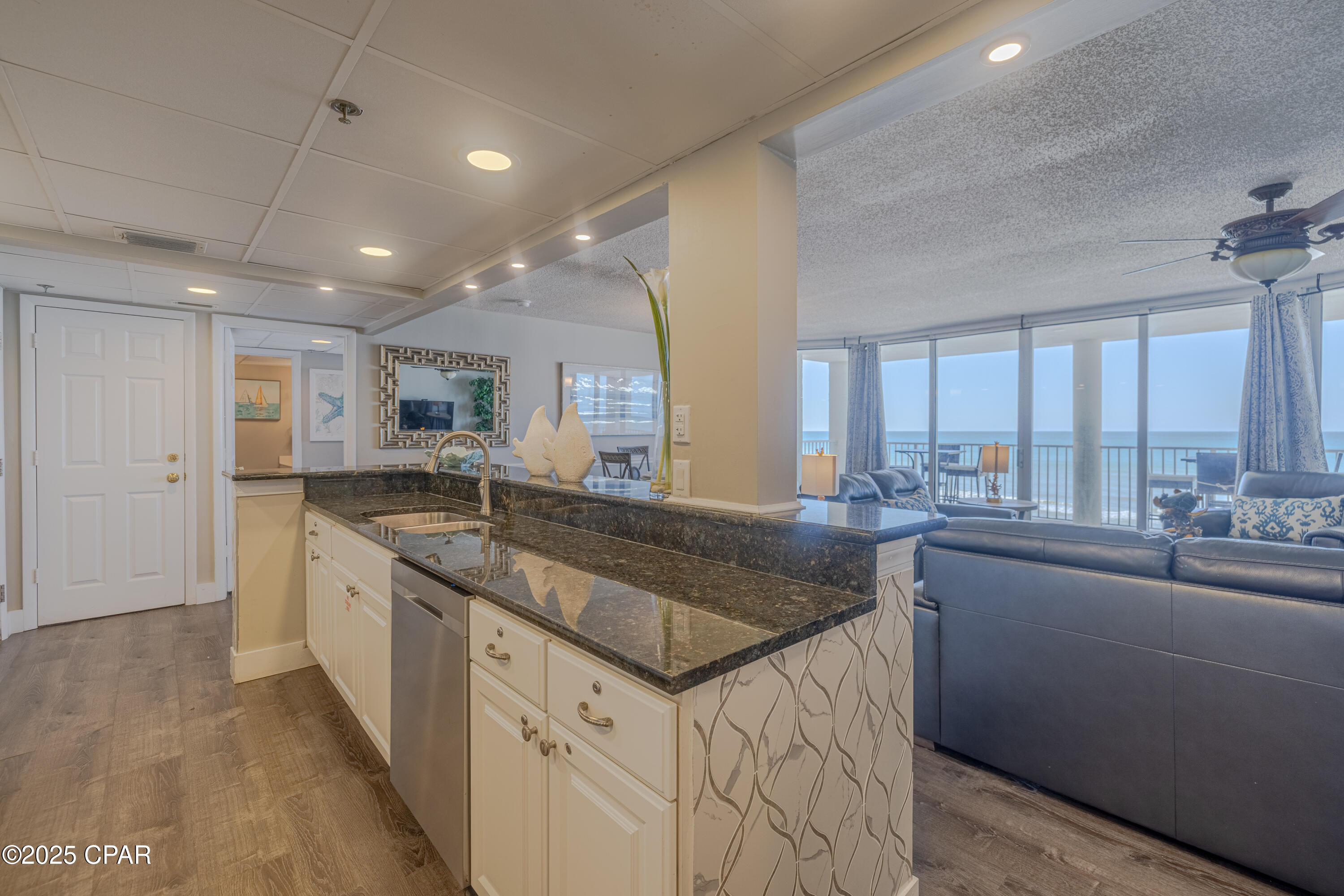 Image 7 For 10509 Front Beach  503