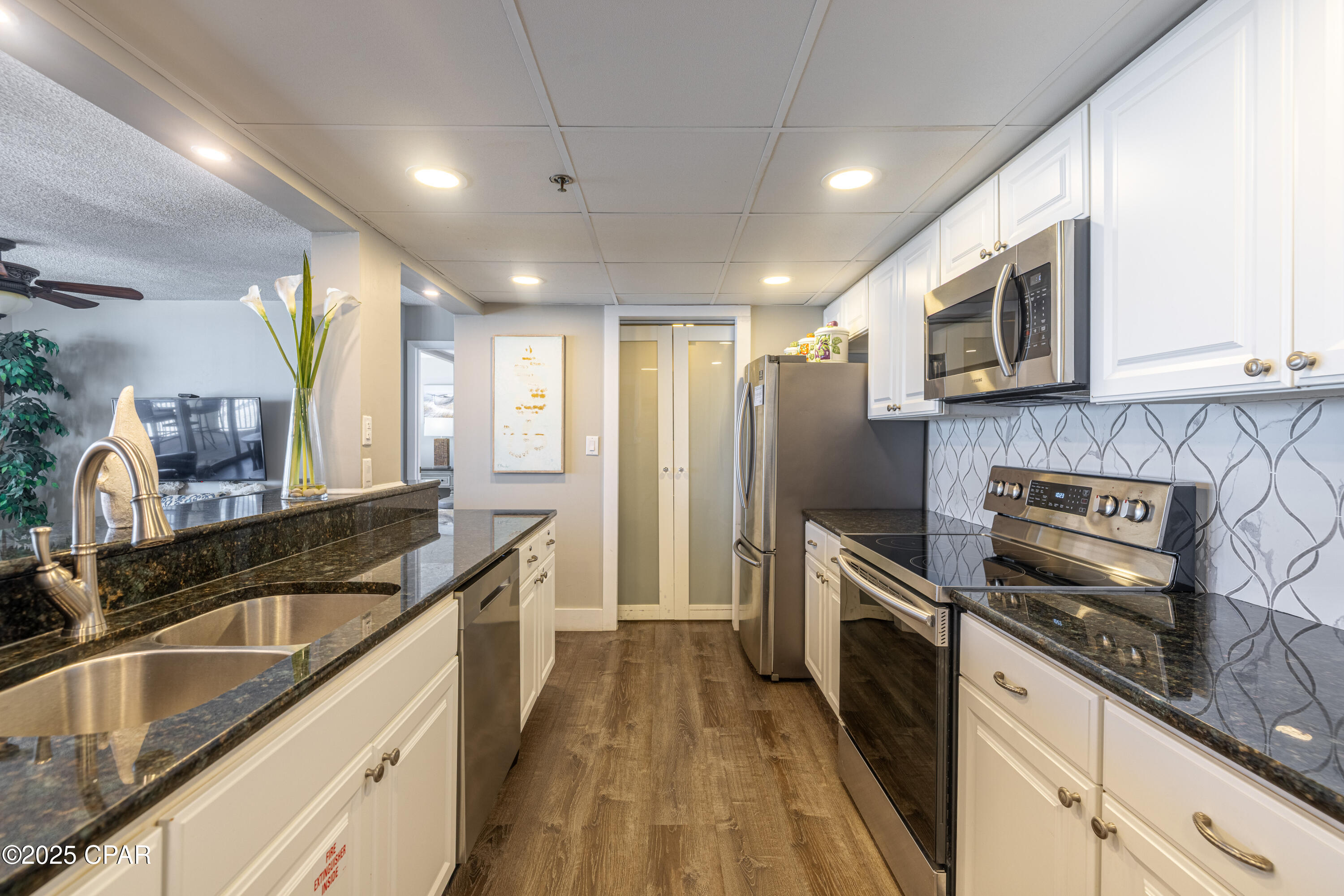 Image 8 For 10509 Front Beach  503