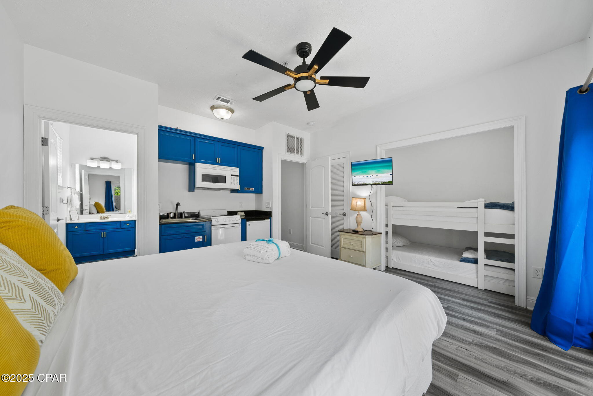 Image 11 For 512 Dement Circle F