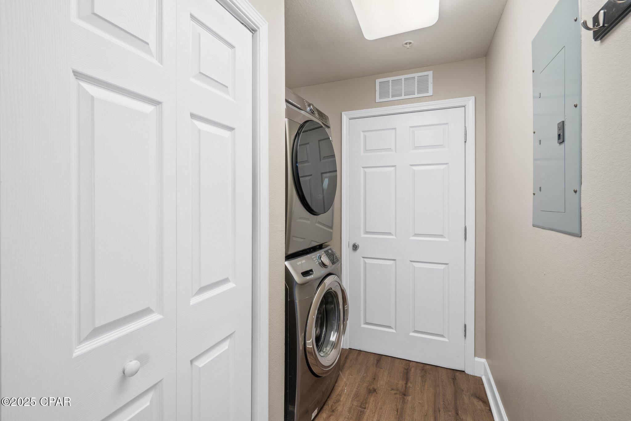 Image 26 For 16819 Front Beach Road 201