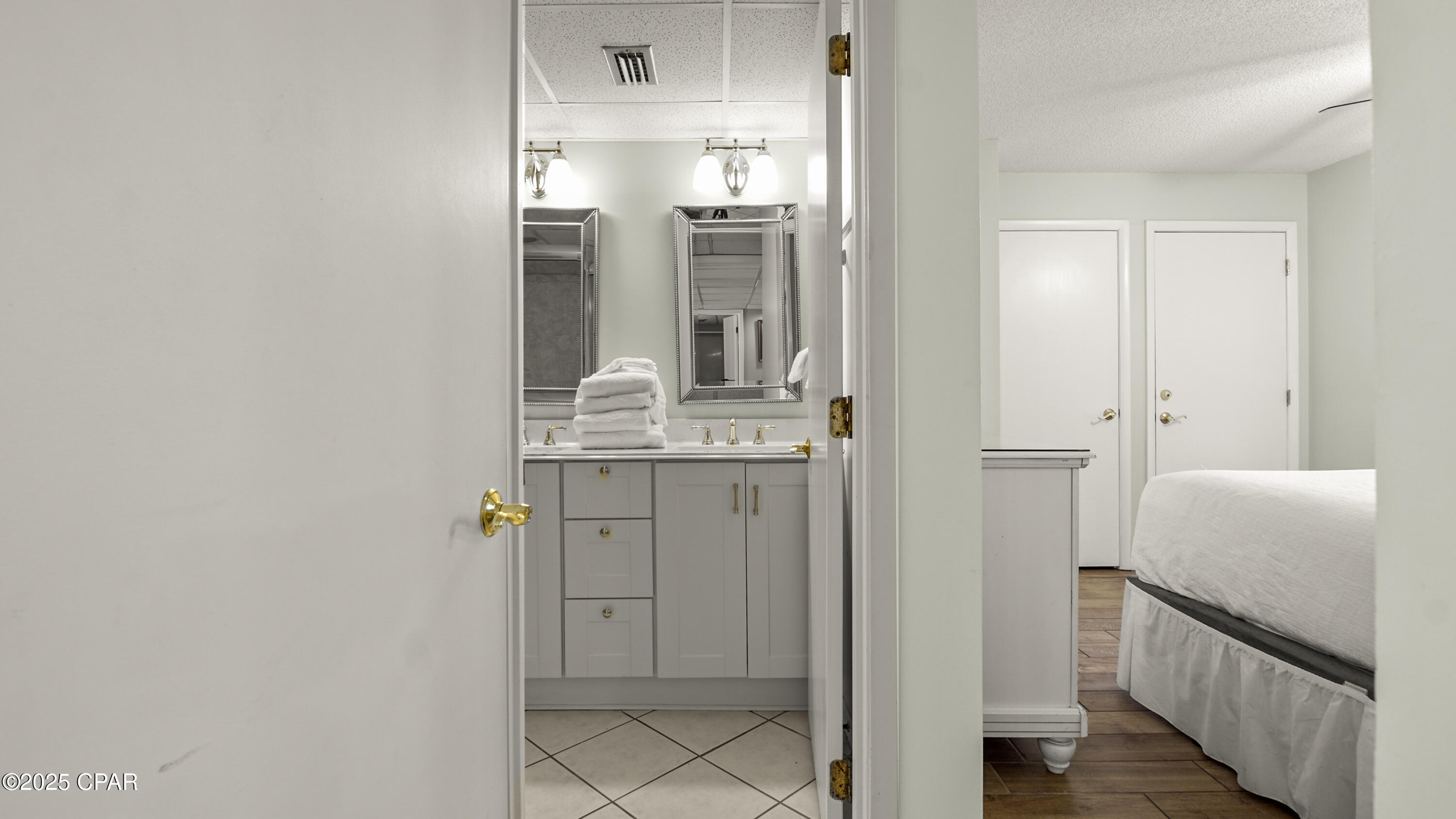 Image 13 For 11619 Front Beach Road 403