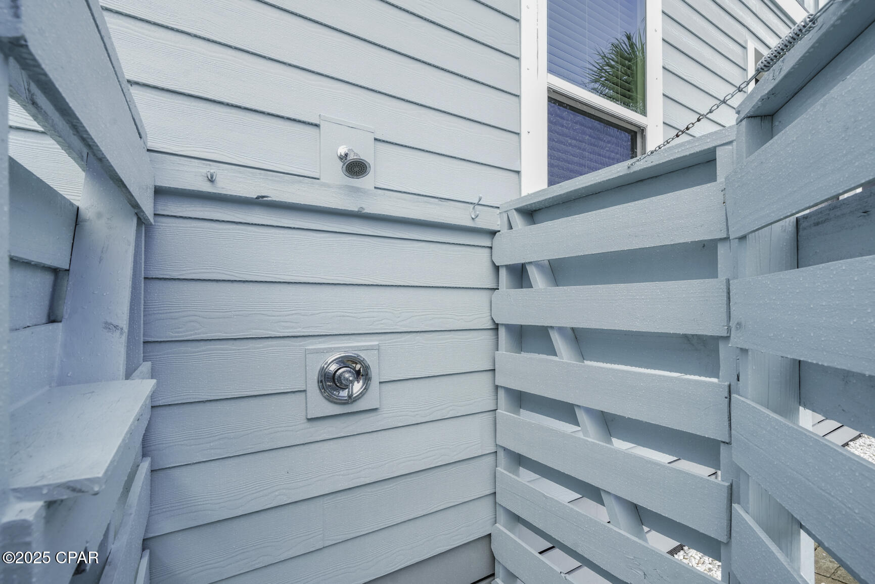 Image 26 For 102 Washboard Court Court