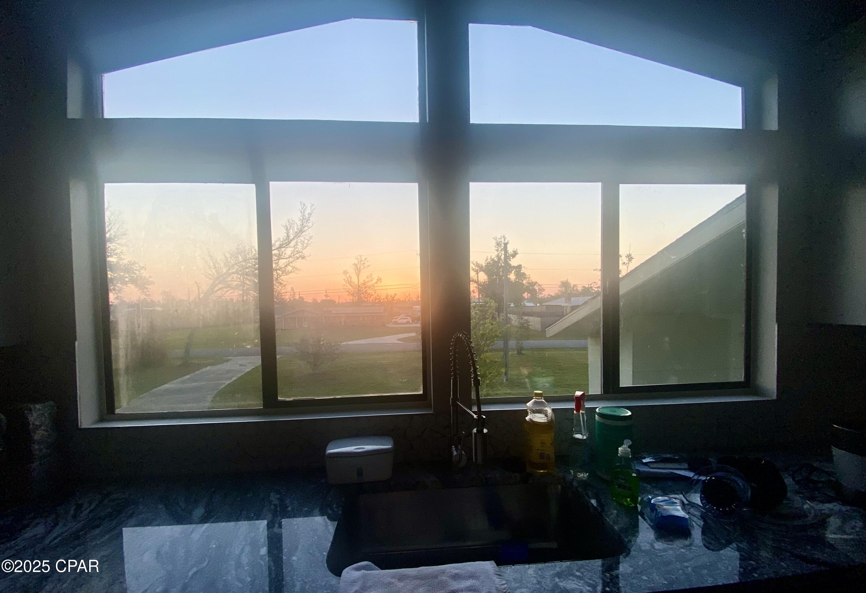 Image 20 For 818 Radcliff Avenue