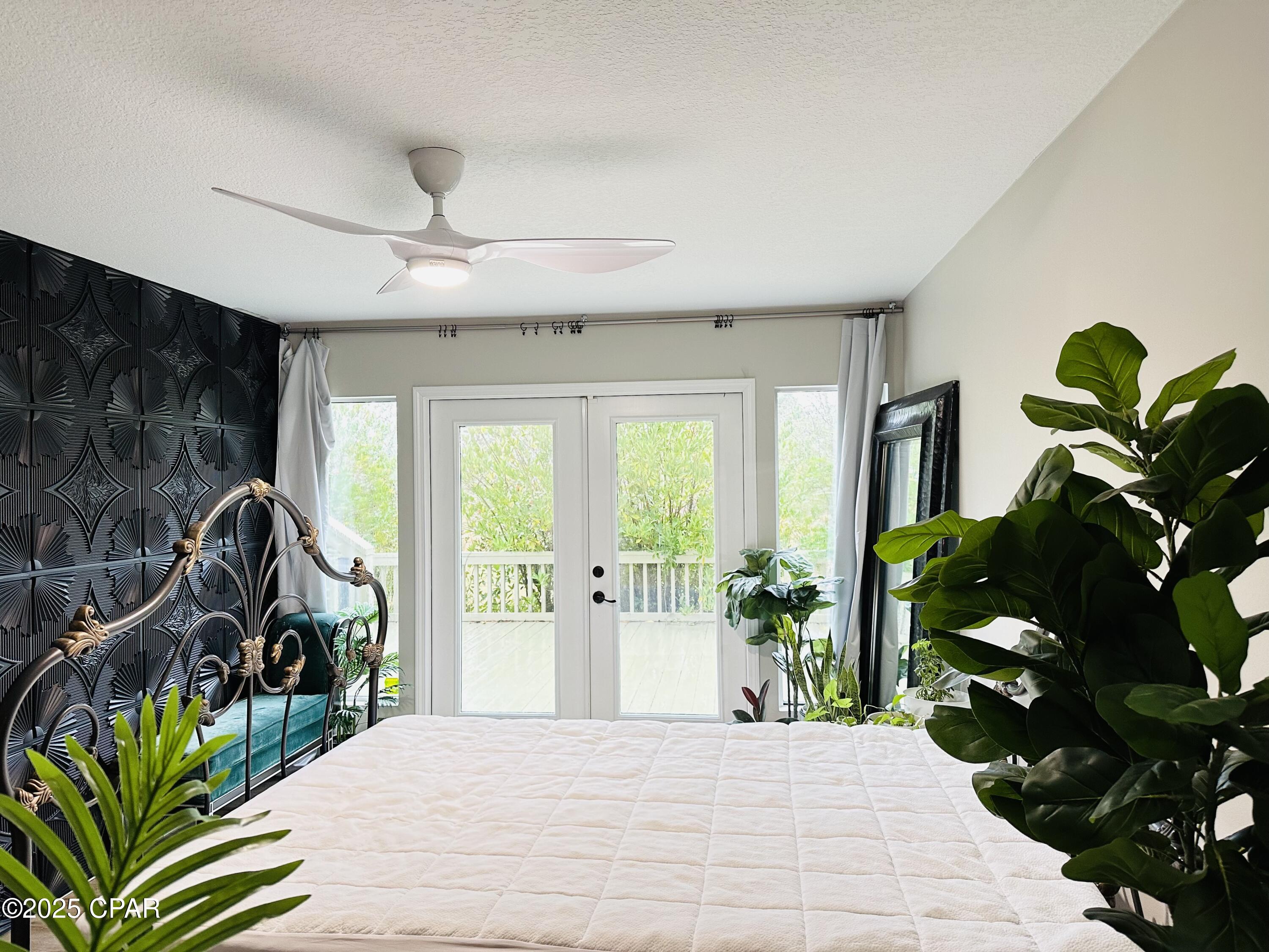 Image 28 For 818 Radcliff Avenue