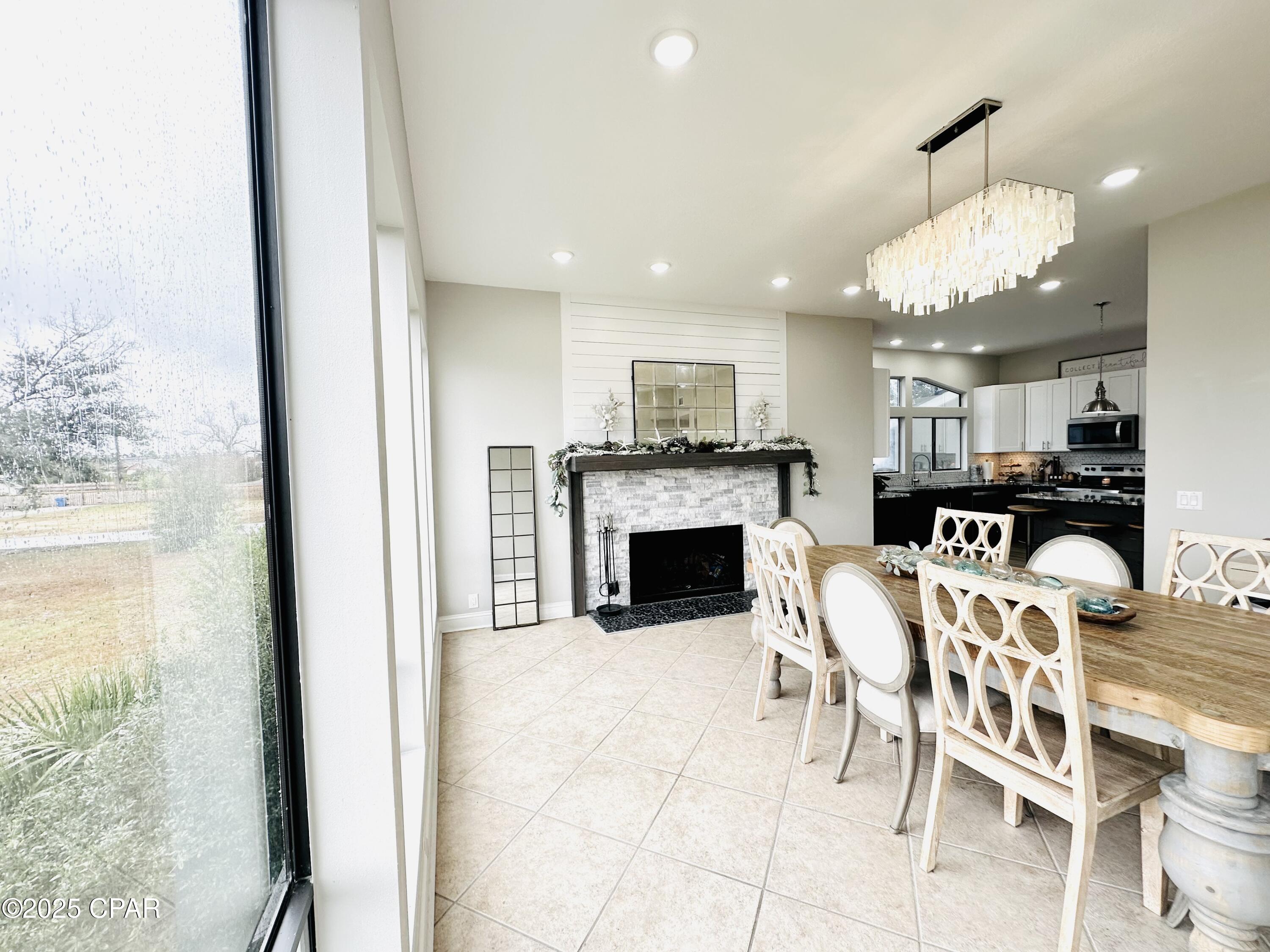 Image 34 For 818 Radcliff Avenue