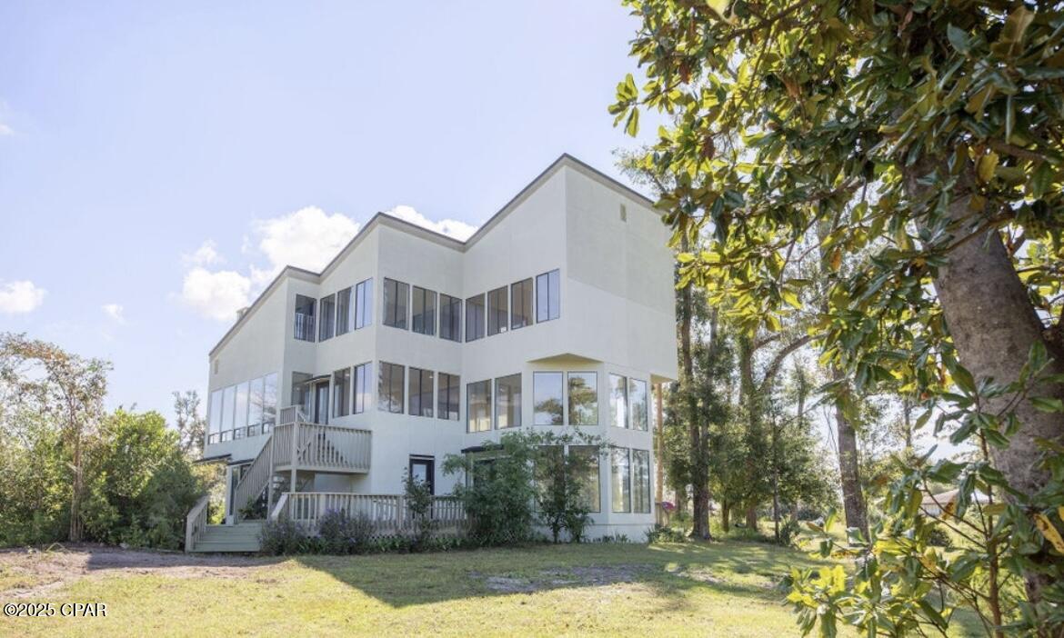 Image 41 For 818 Radcliff Avenue