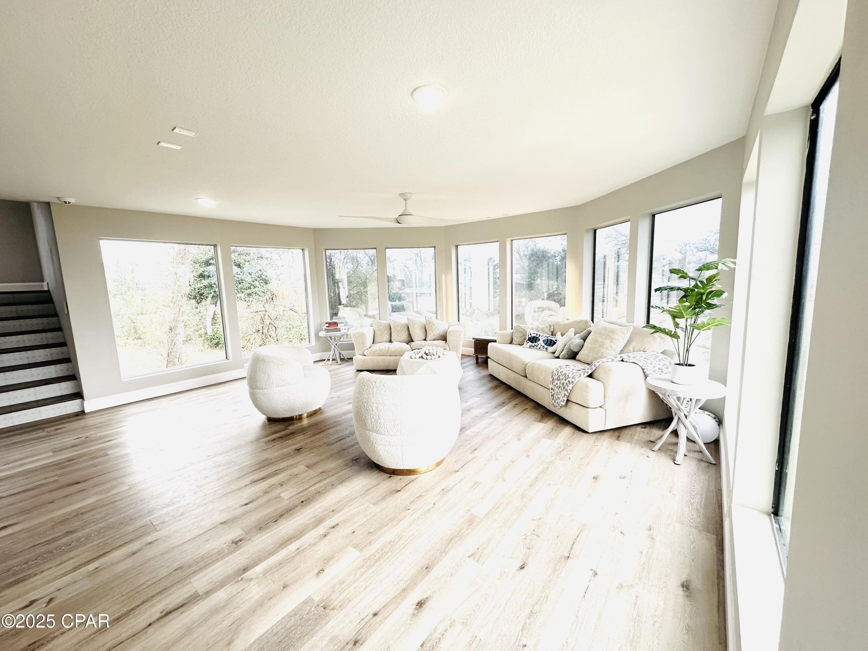 Image 5 For 818 Radcliff Avenue