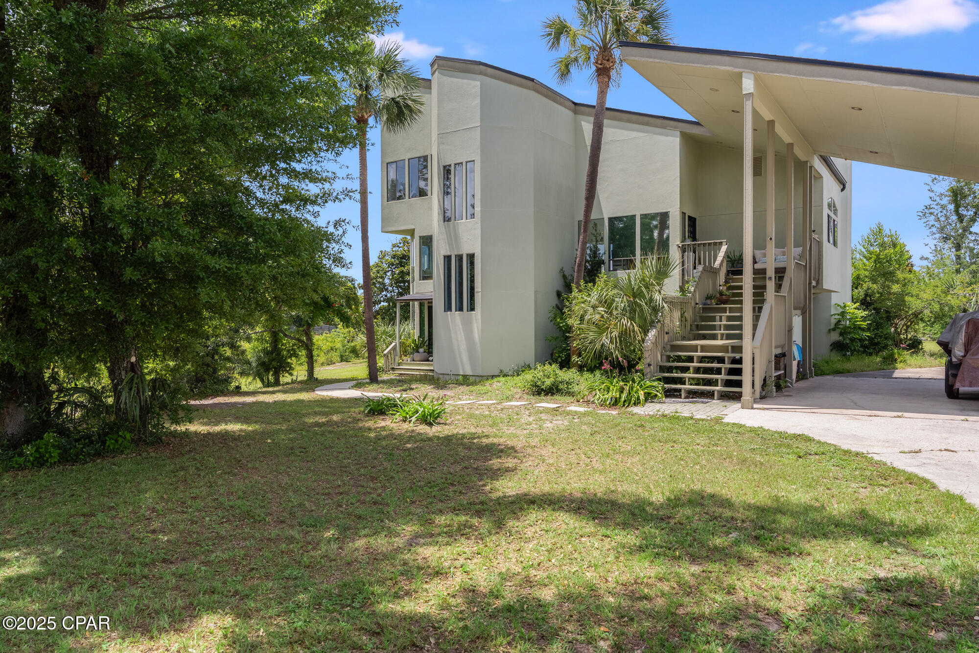 Image 65 For 818 Radcliff Avenue