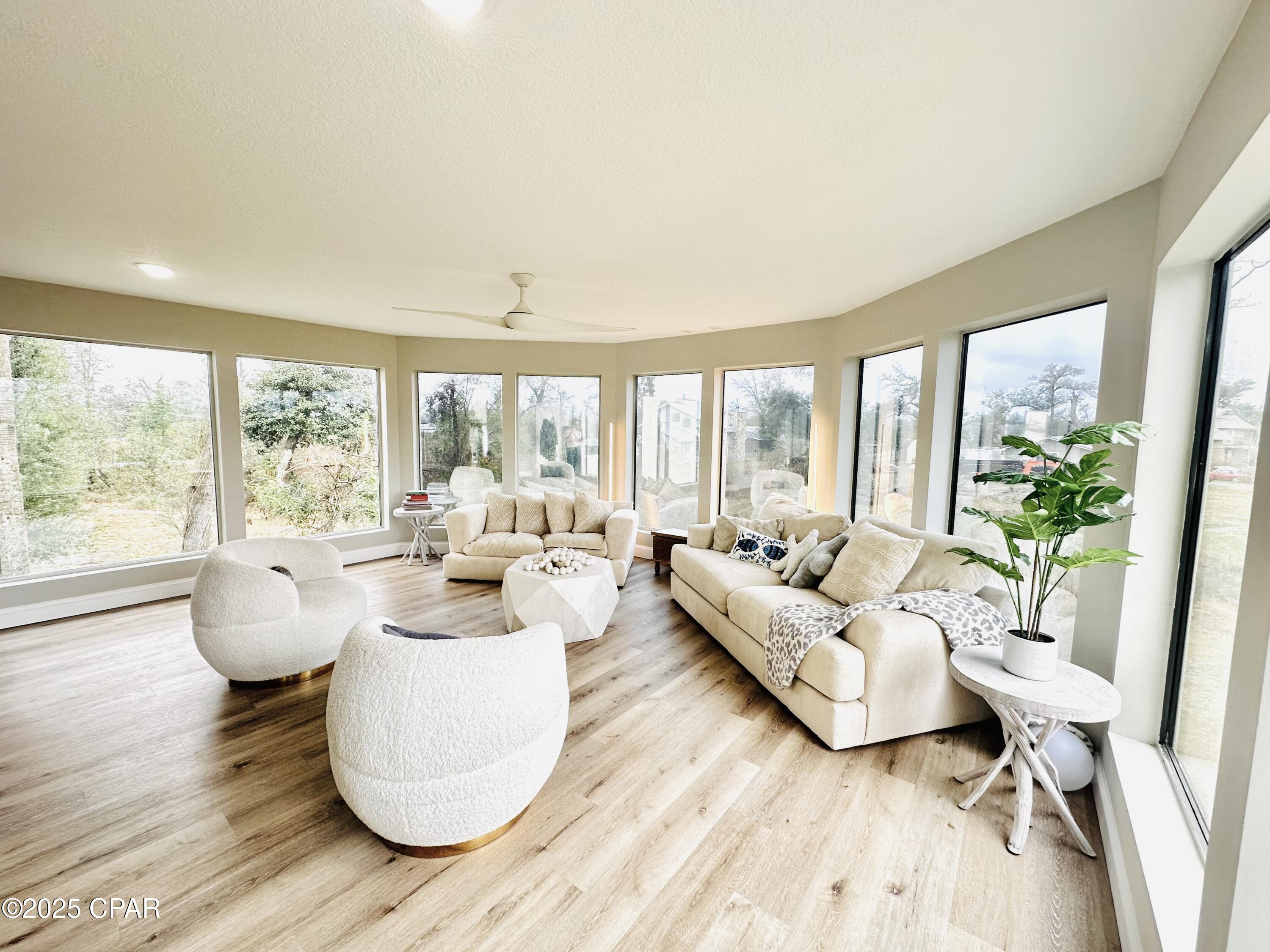 Image 9 For 818 Radcliff Avenue