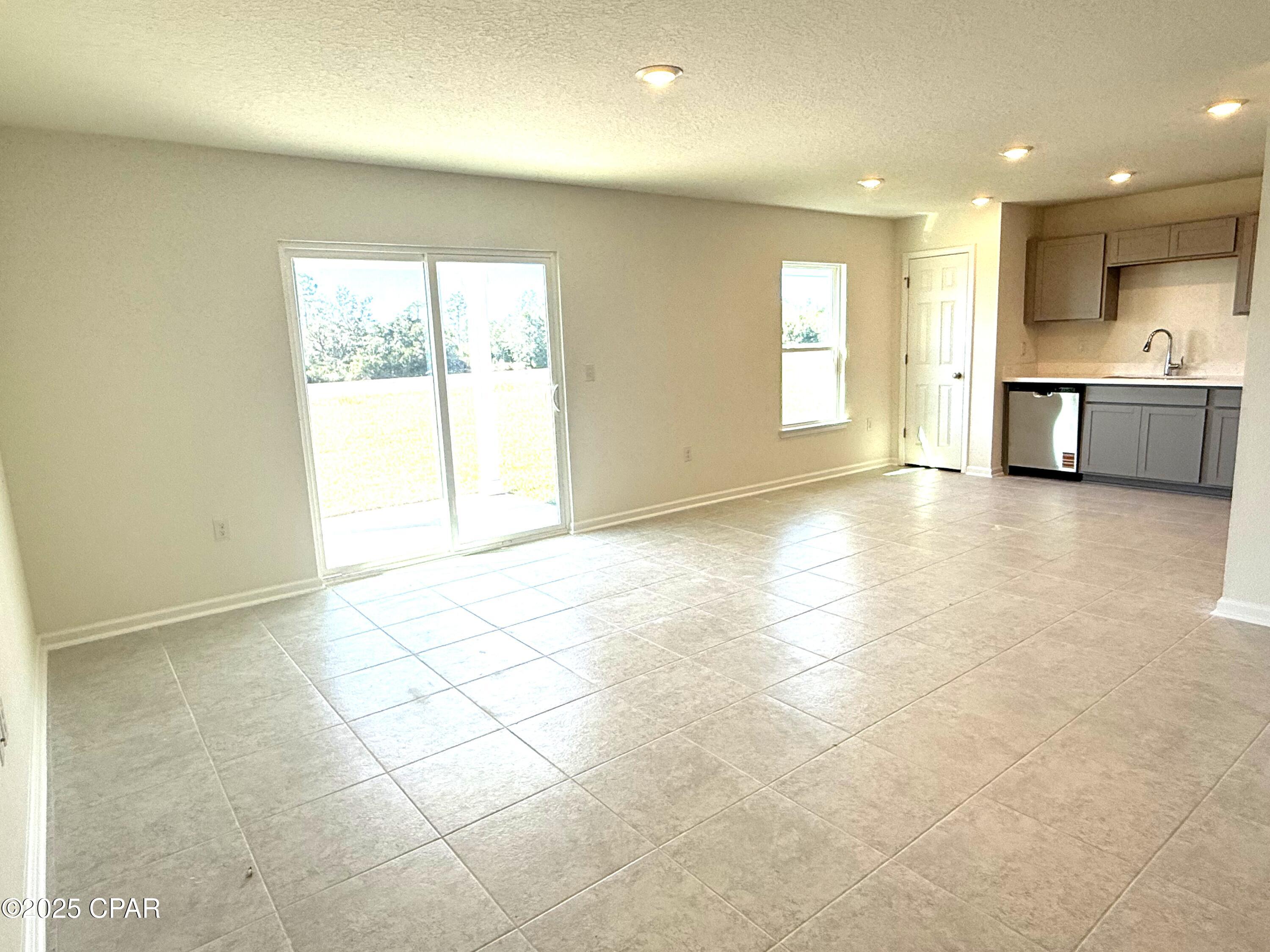 Image 7 For 477 Salt Creek Lane  3