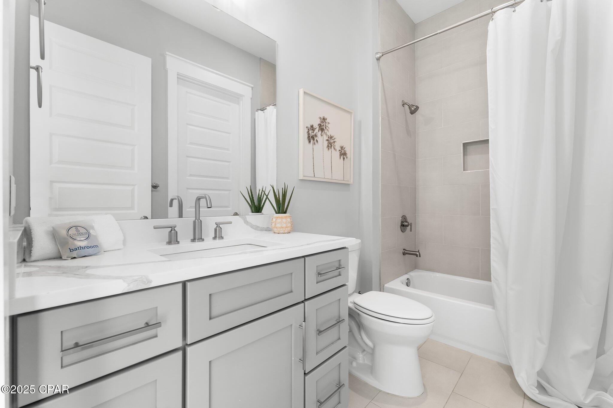 Image 24 For 34 Majestic Palm Drive