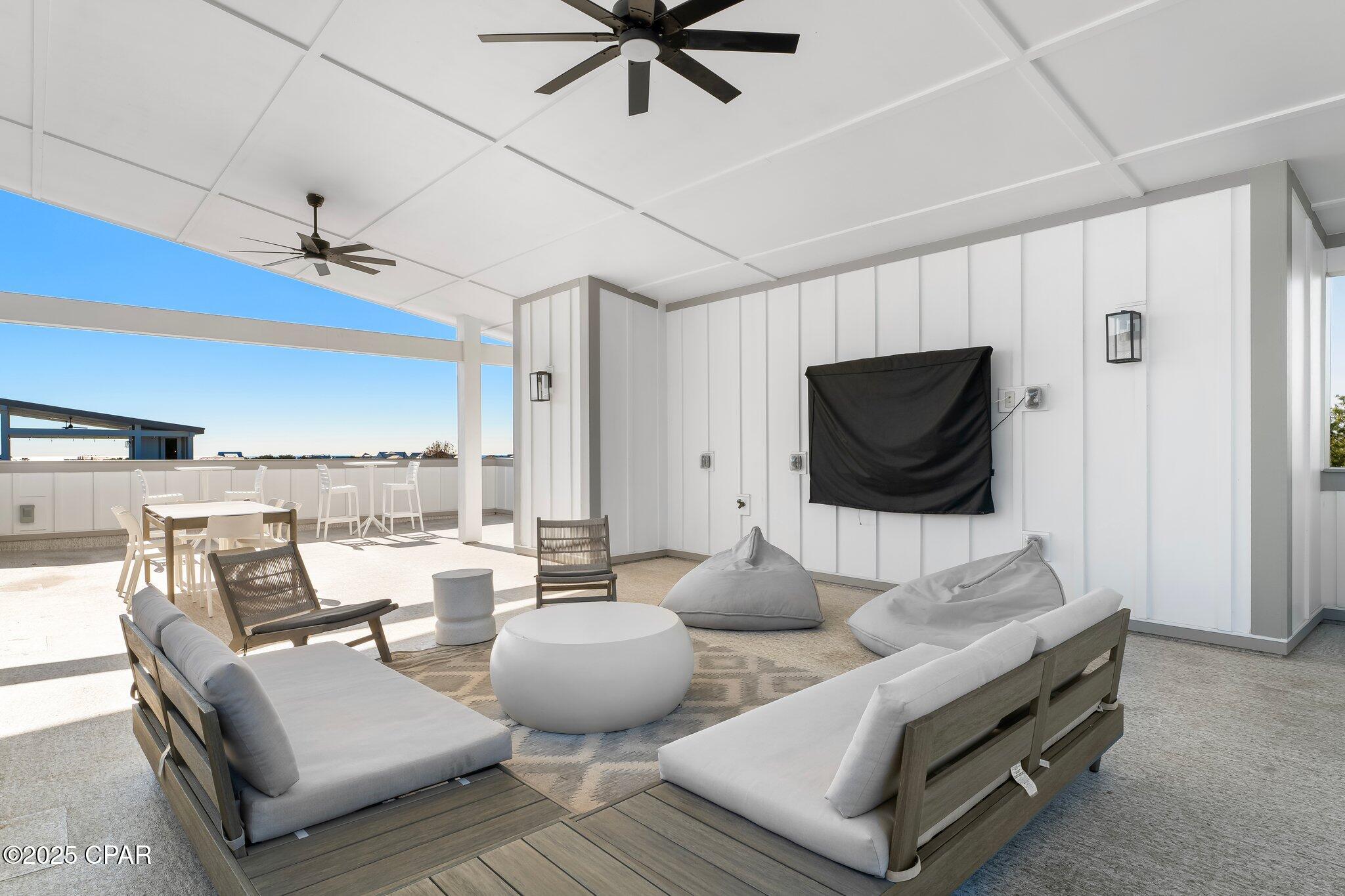 Image 44 For 34 Majestic Palm Drive