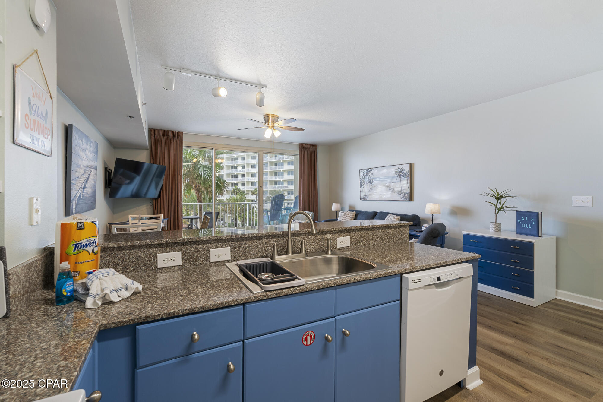 Image 17 For 9900 Thomas Drive 425