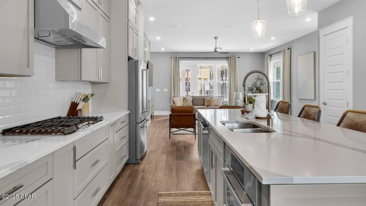 Image 12 For 28 Queen Palm Drive