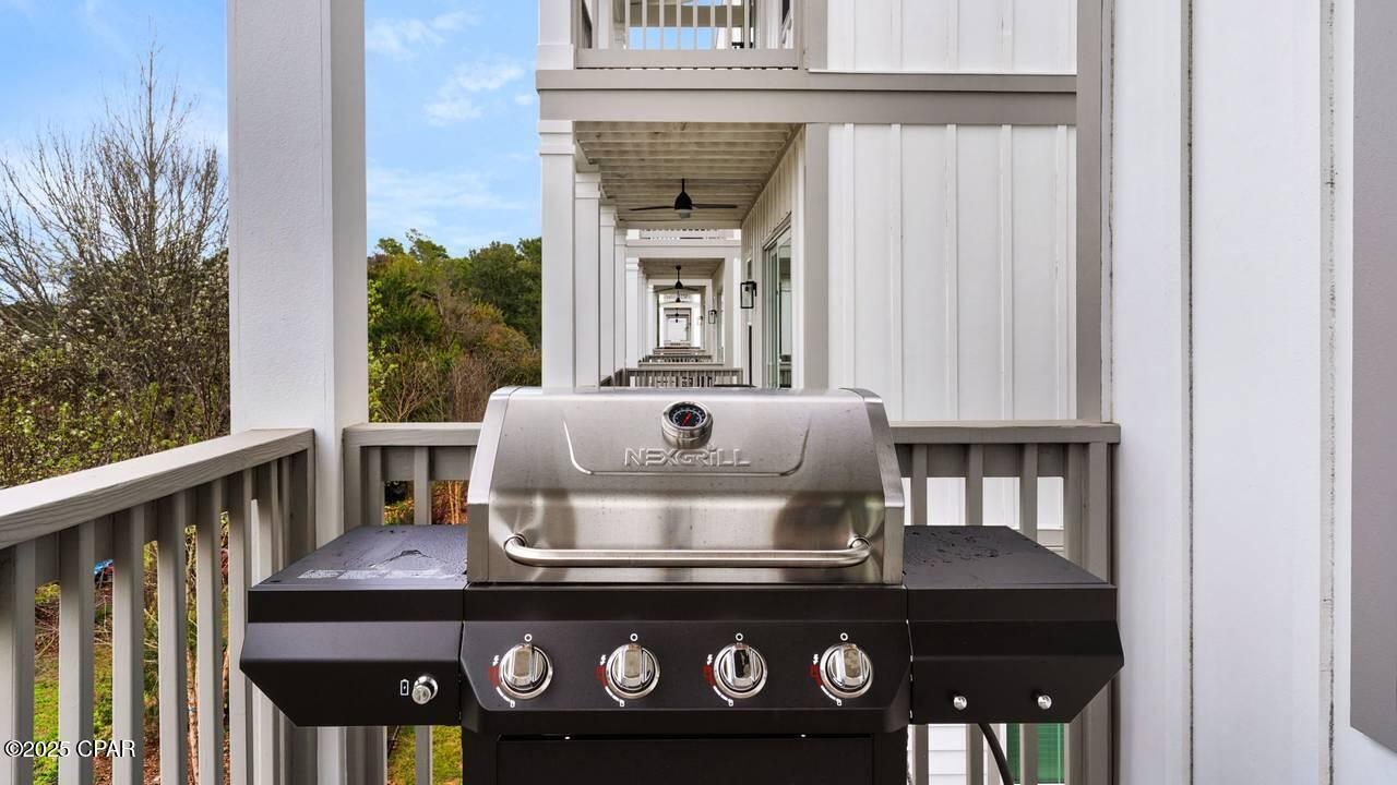 Image 17 For 28 Queen Palm Drive