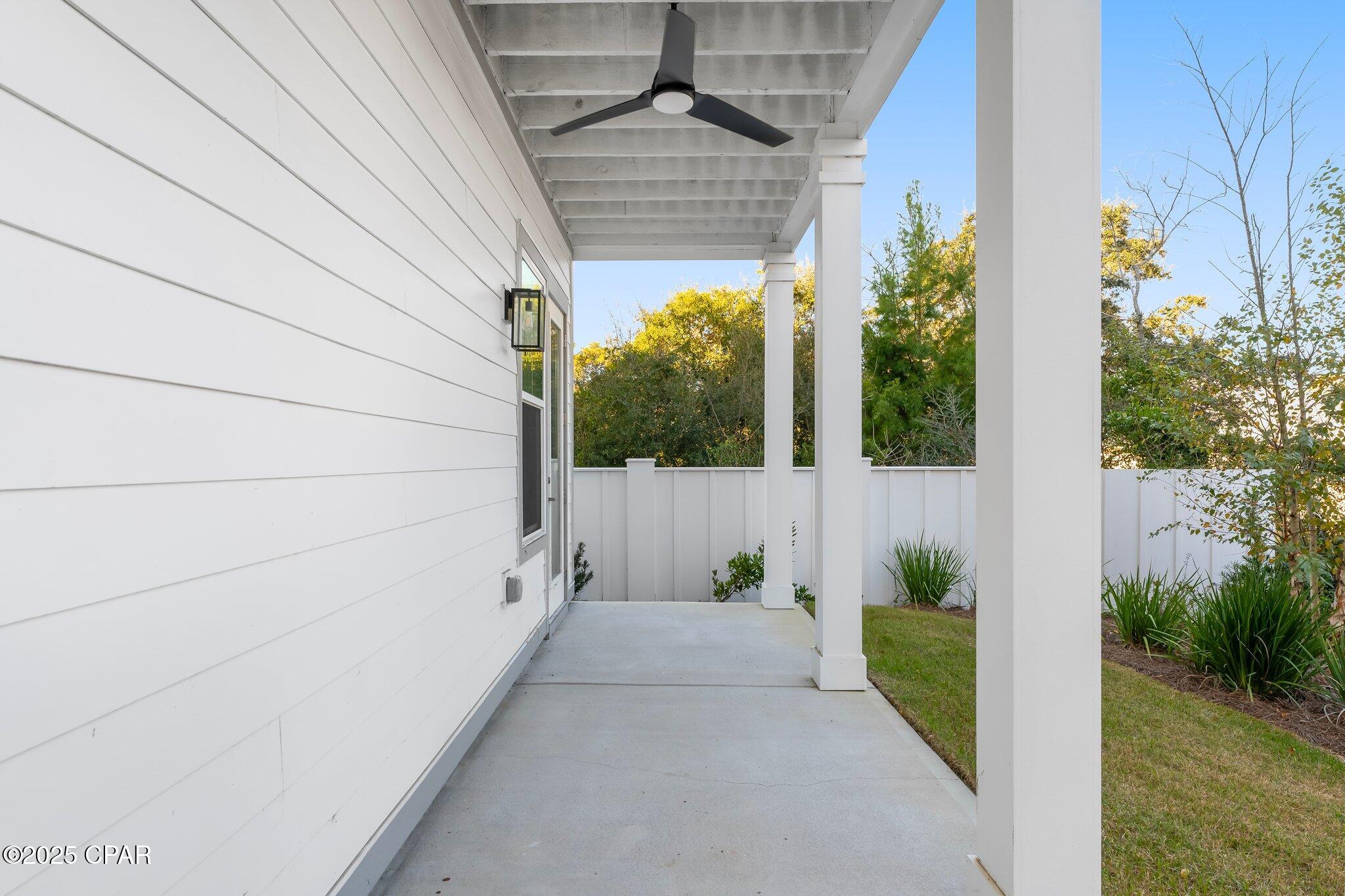 Image 58 For 28 Queen Palm Drive