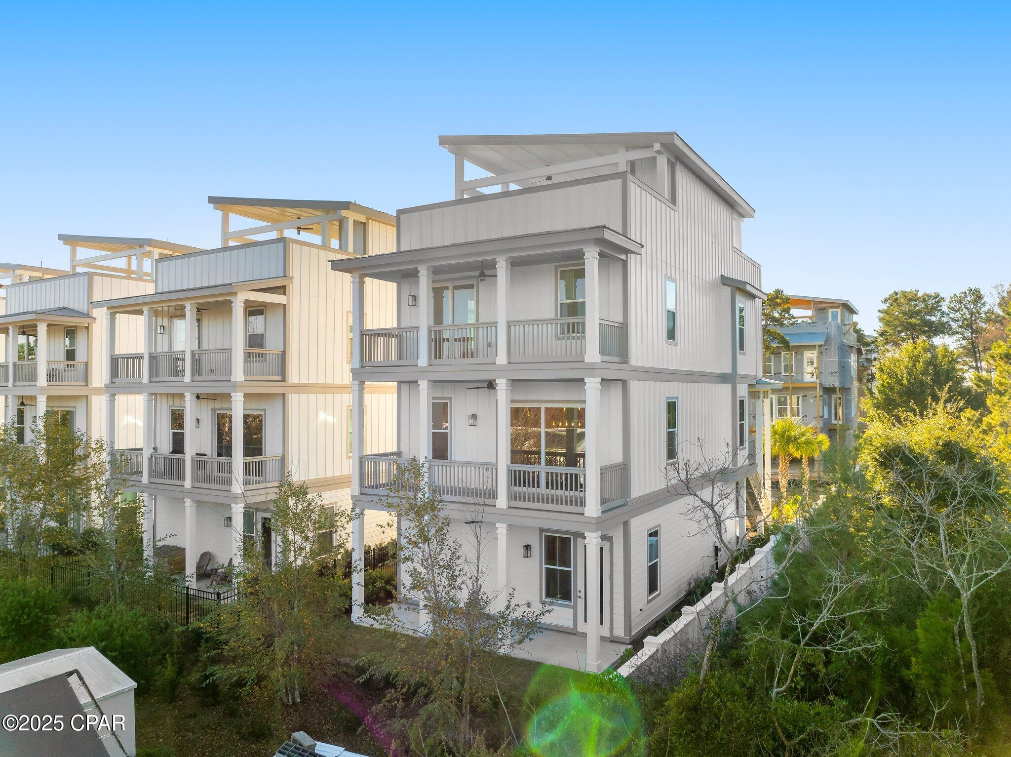 Image 63 For 28 Queen Palm Drive