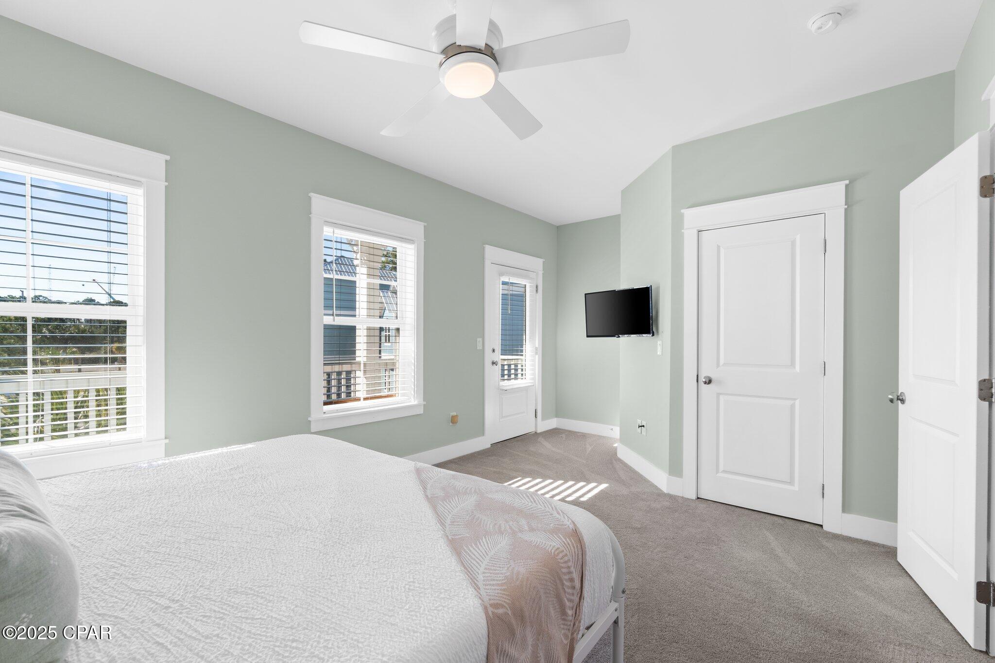 Image 14 For 2700 Lagoon Manor Drive