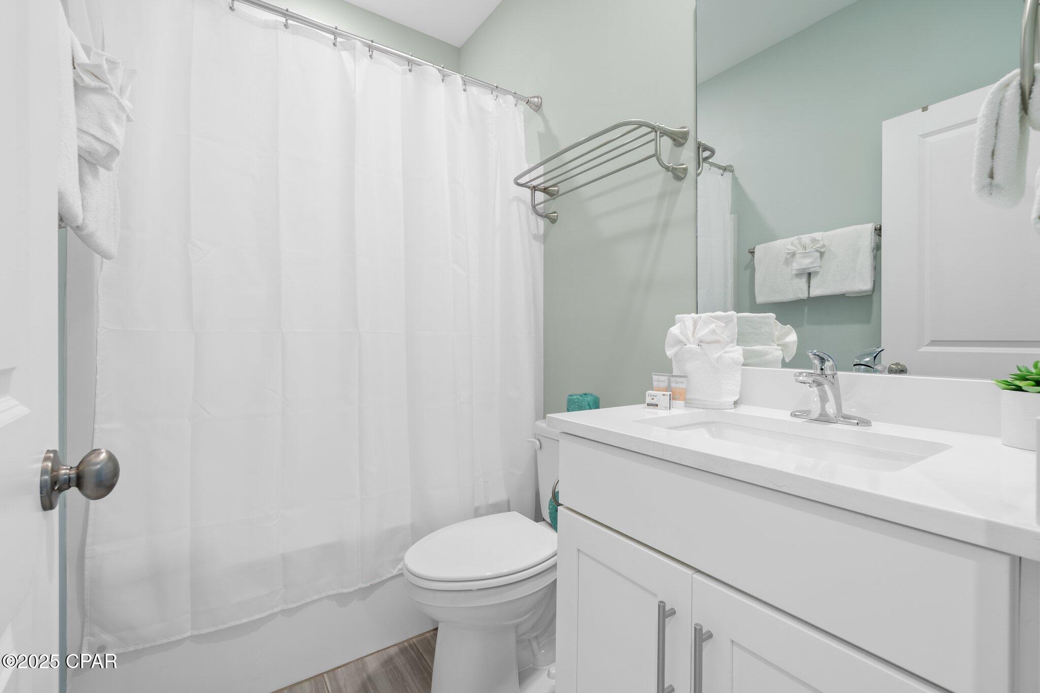 Image 20 For 2700 Lagoon Manor Drive