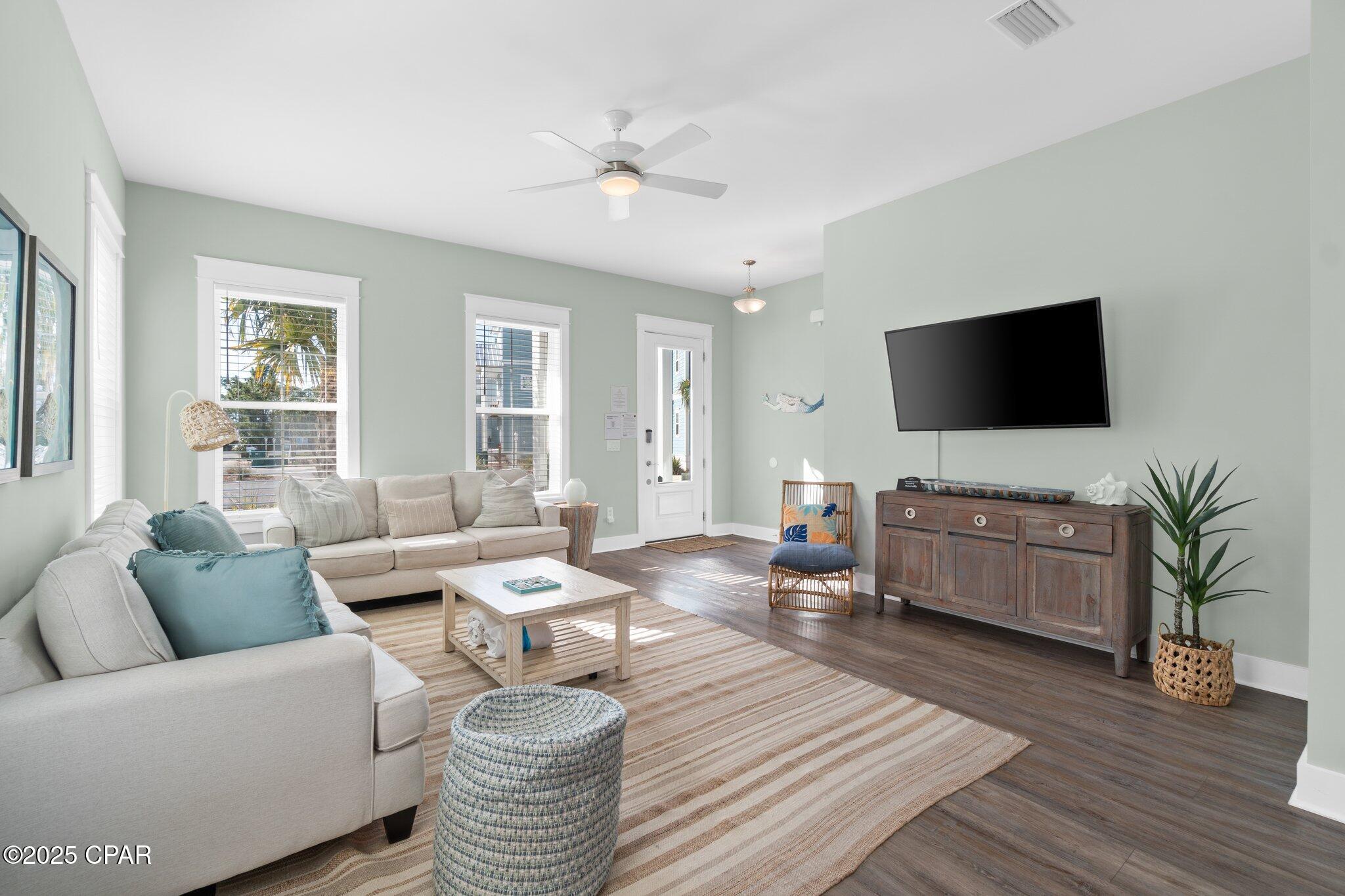 Image 3 For 2700 Lagoon Manor Drive