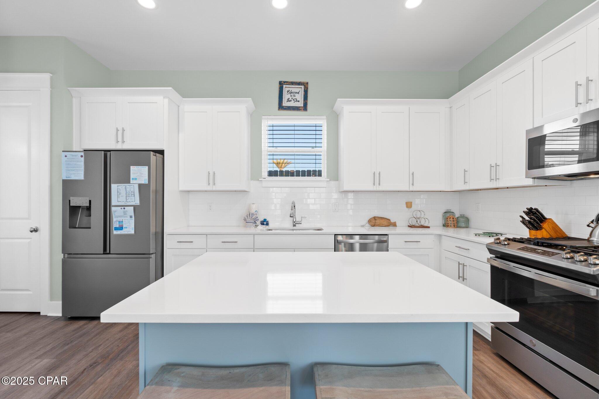 Image 8 For 2700 Lagoon Manor Drive