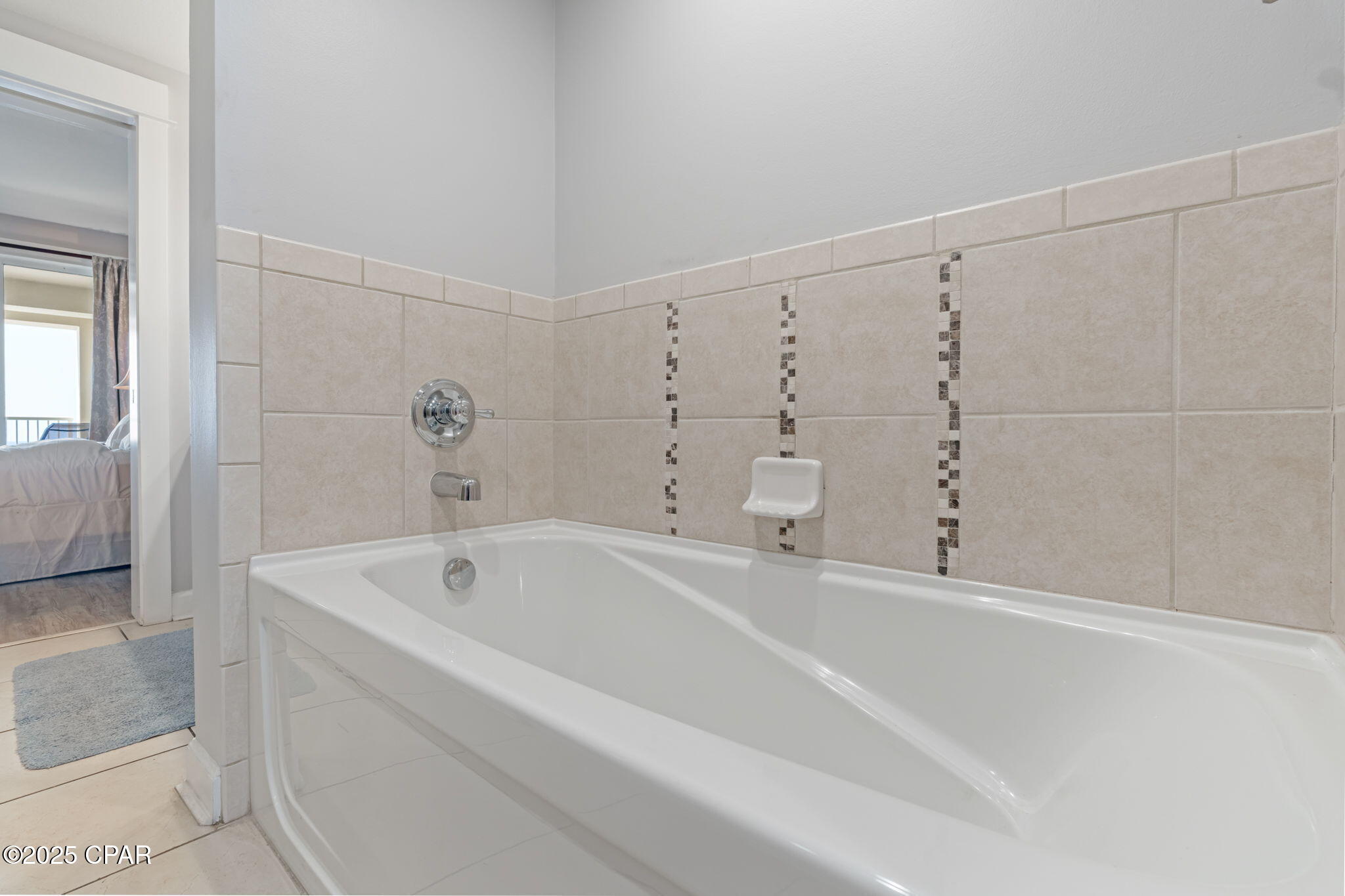 Image 15 For 11807 Front Beach Road 1407