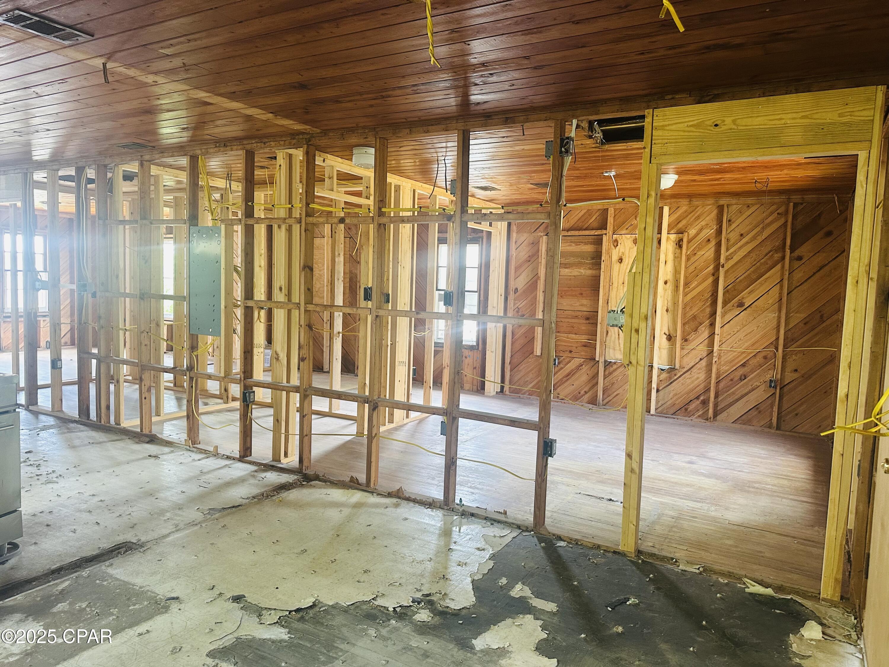 Image 8 For 345 Marlin Street