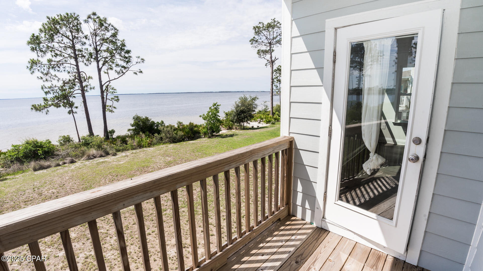 Image 68 For 140 Carriage Road