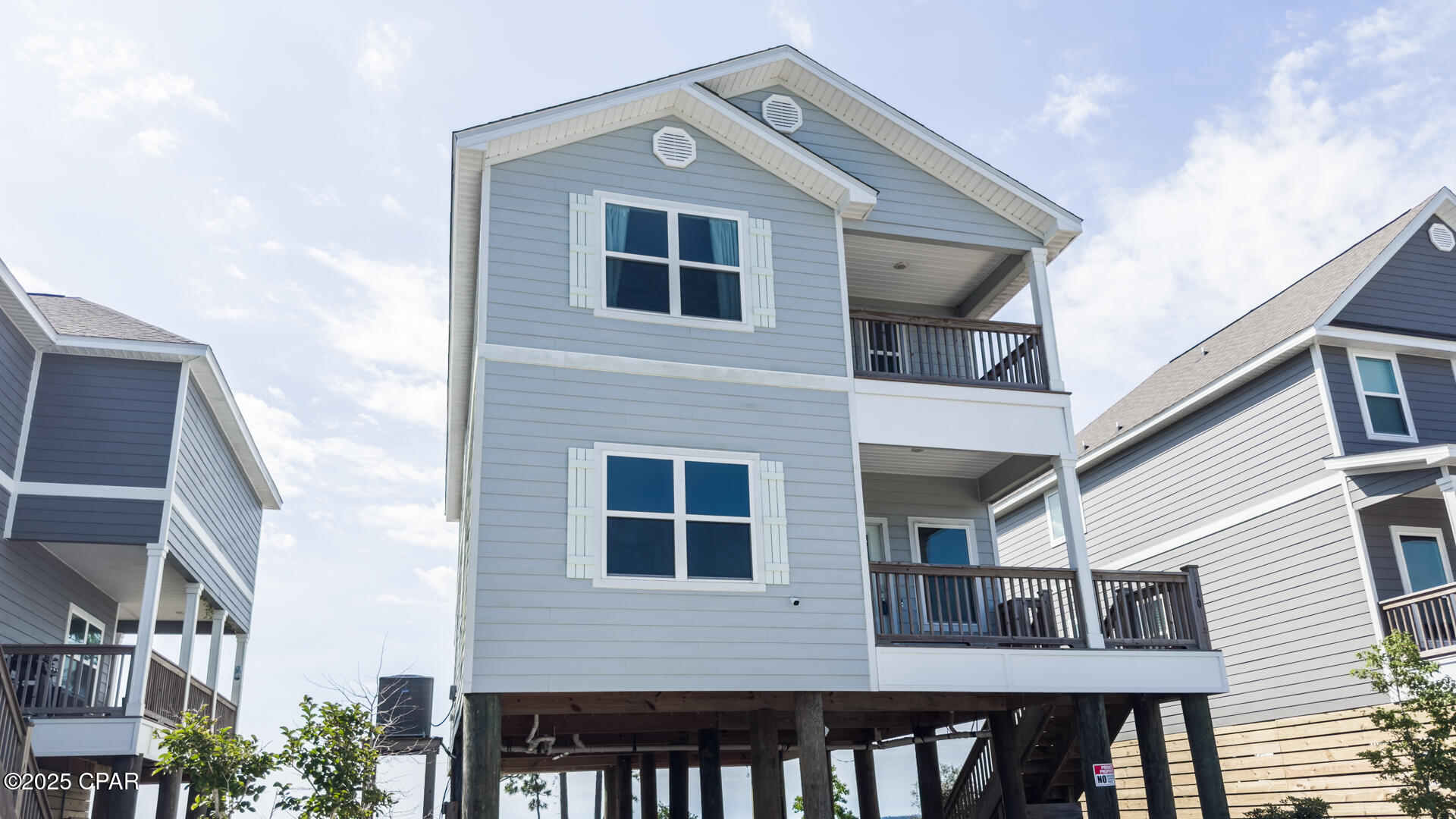 Image 75 For 140 Carriage Road