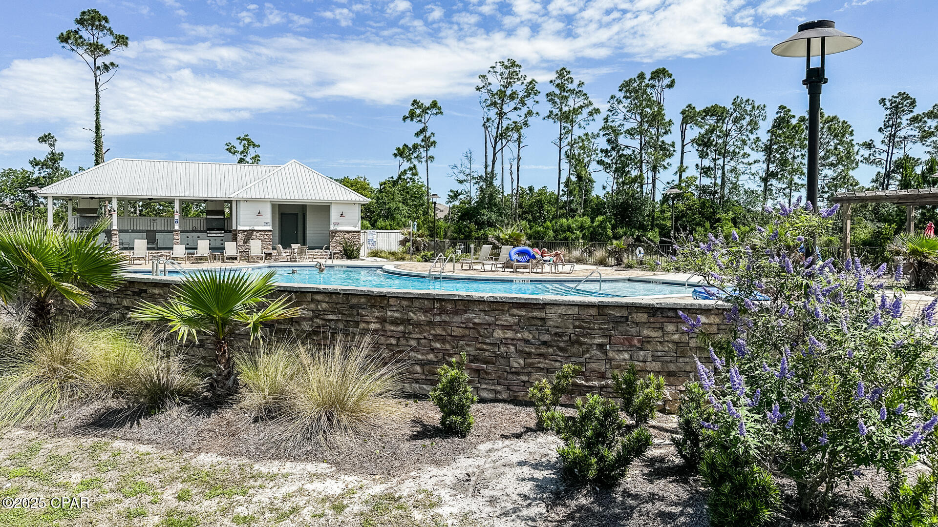 Image 87 For 140 Carriage Road