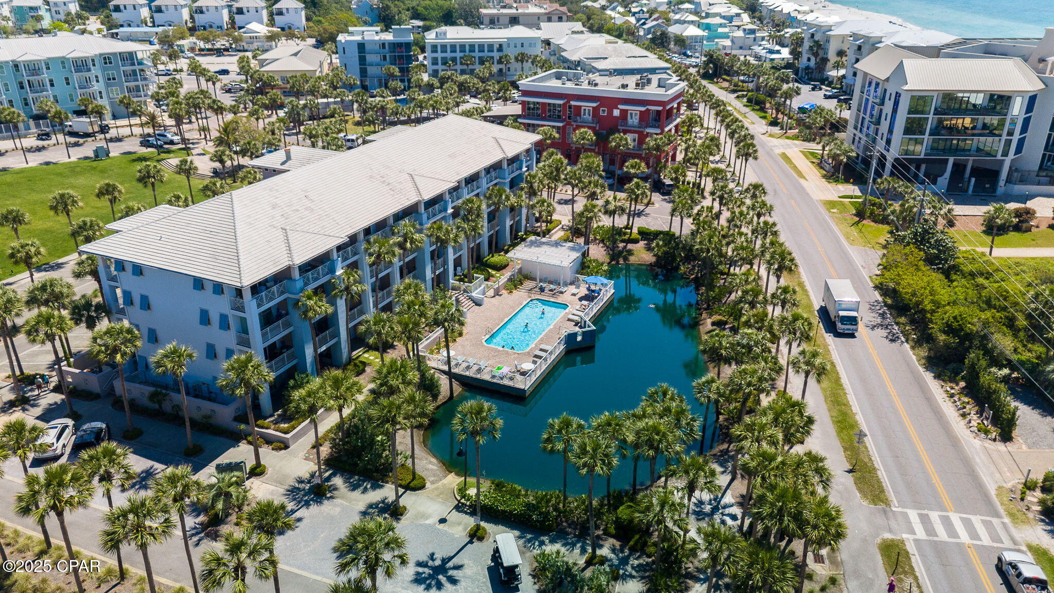 Listing photo id 24 for 1740 County Hwy 393  203