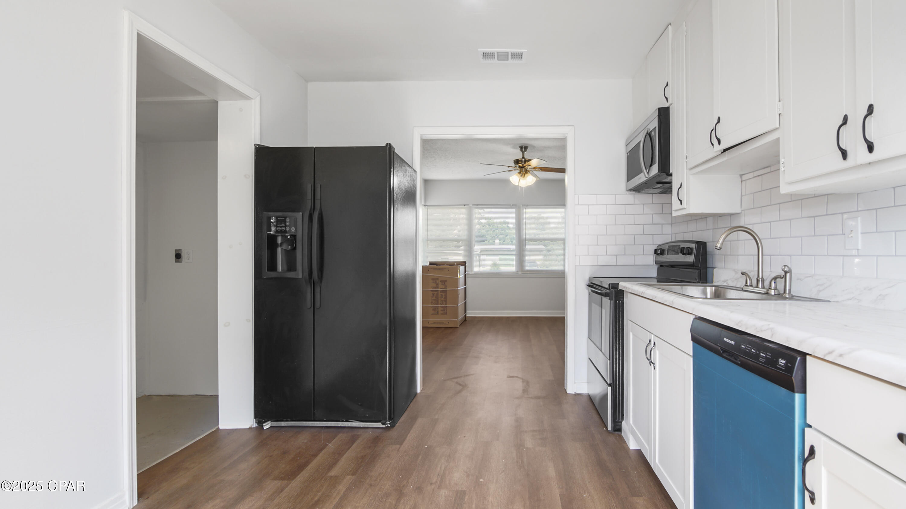 Image 22 For 709 Williams Avenue