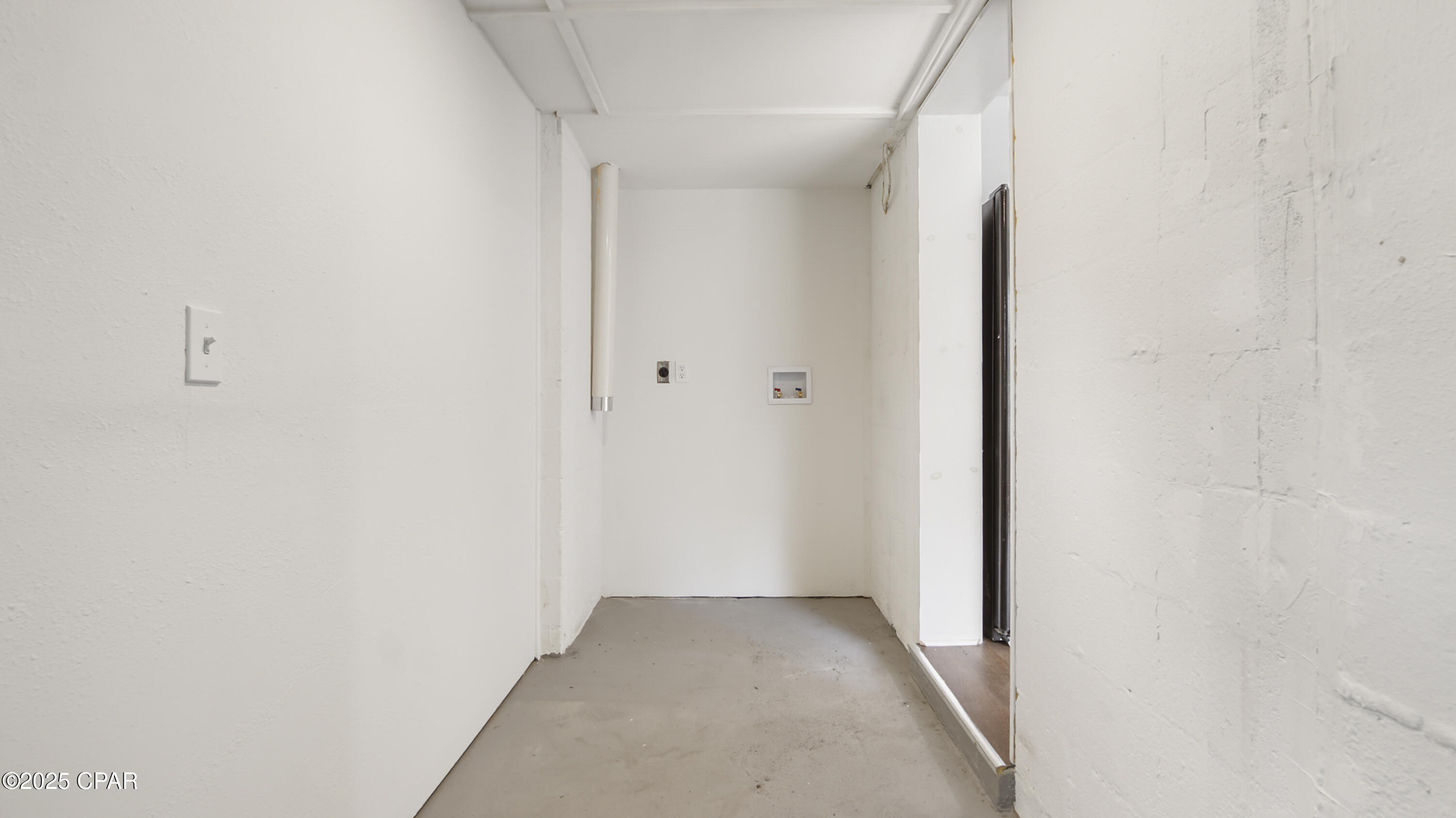 Image 24 For 709 Williams Avenue