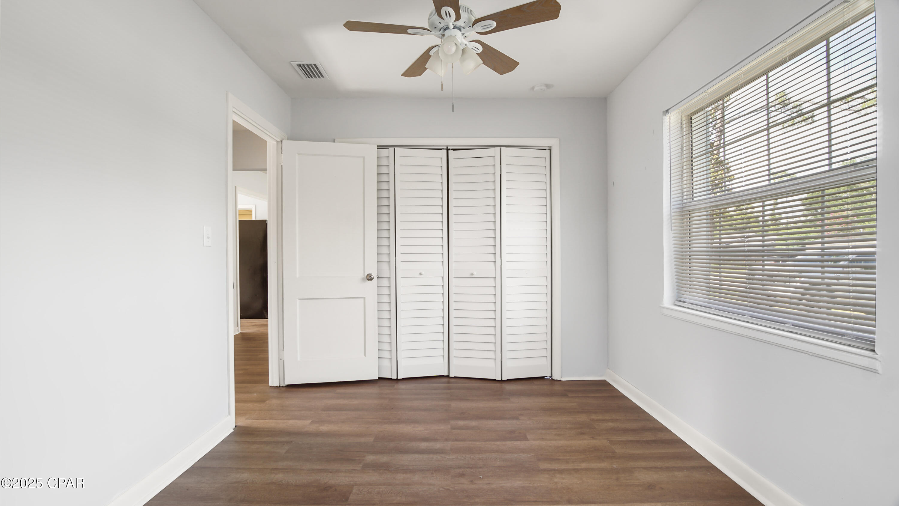 Image 8 For 709 Williams Avenue