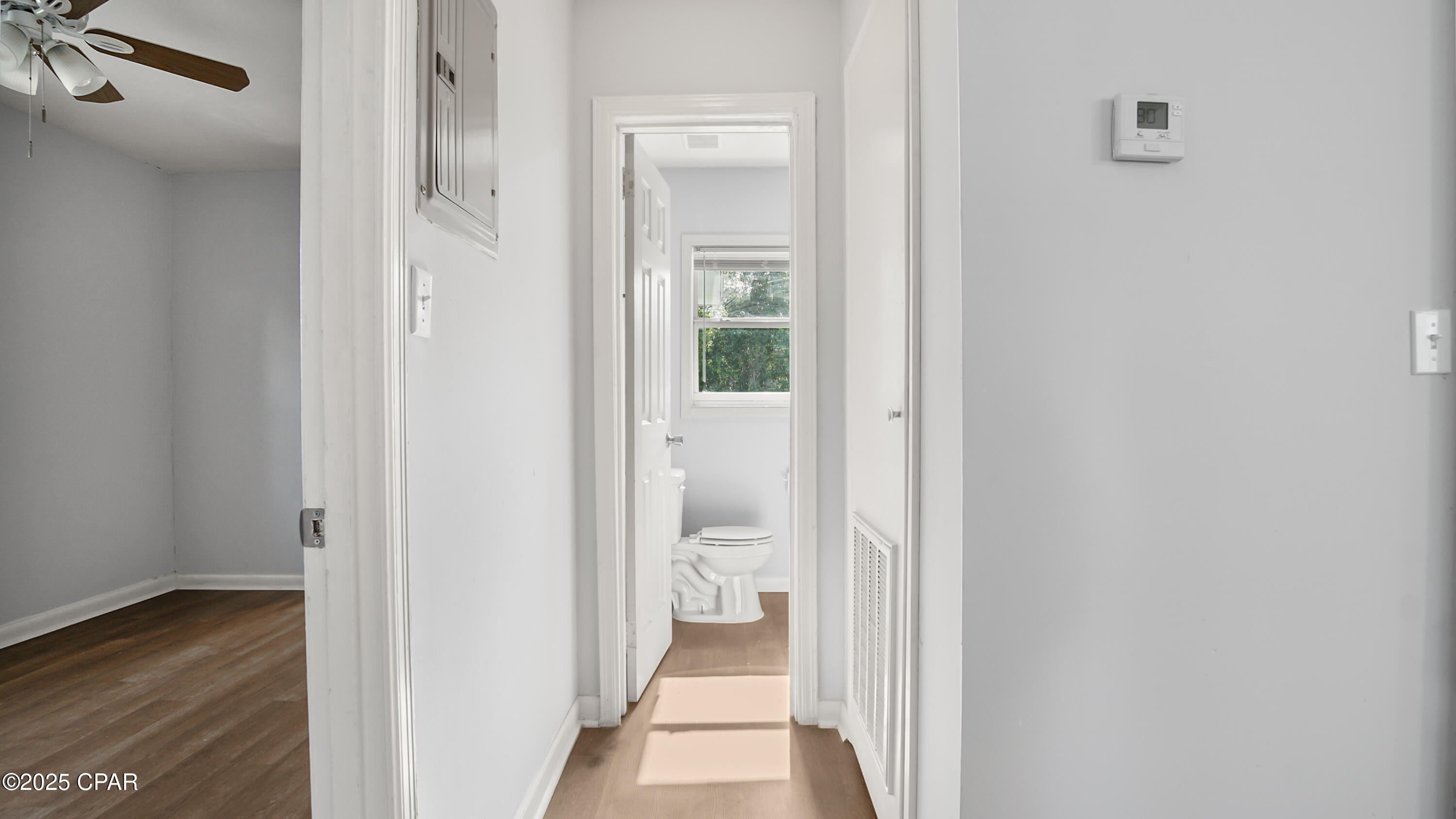 Image 9 For 709 Williams Avenue