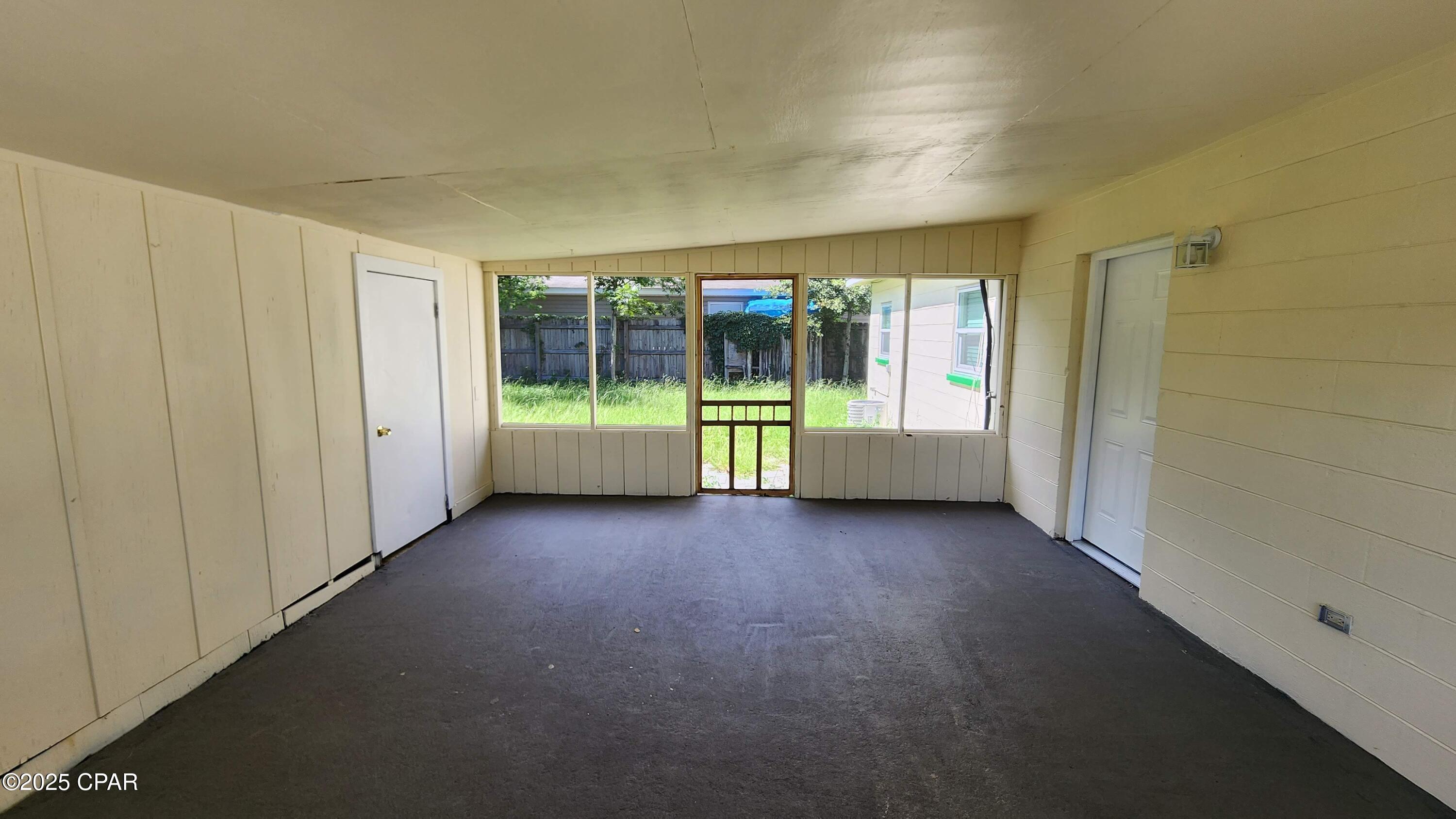 Homes for sale in Panama City, FL | 5215 Lee Dr, Panama City, FL 32404 | MLS# 769732