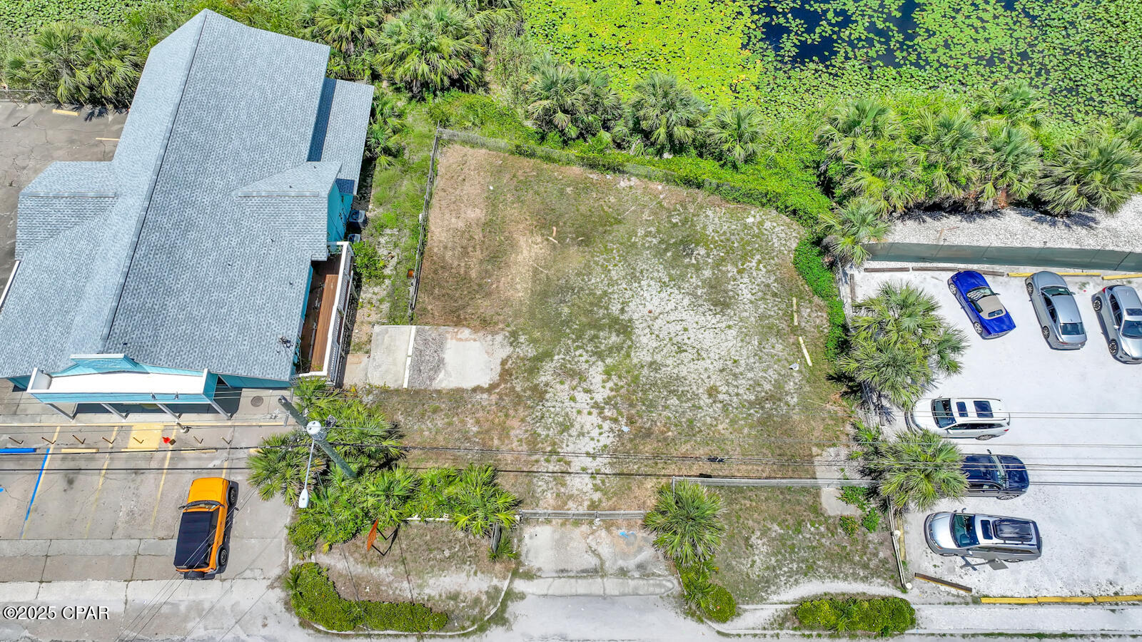 Image 9 For 16544 Front Beach Road