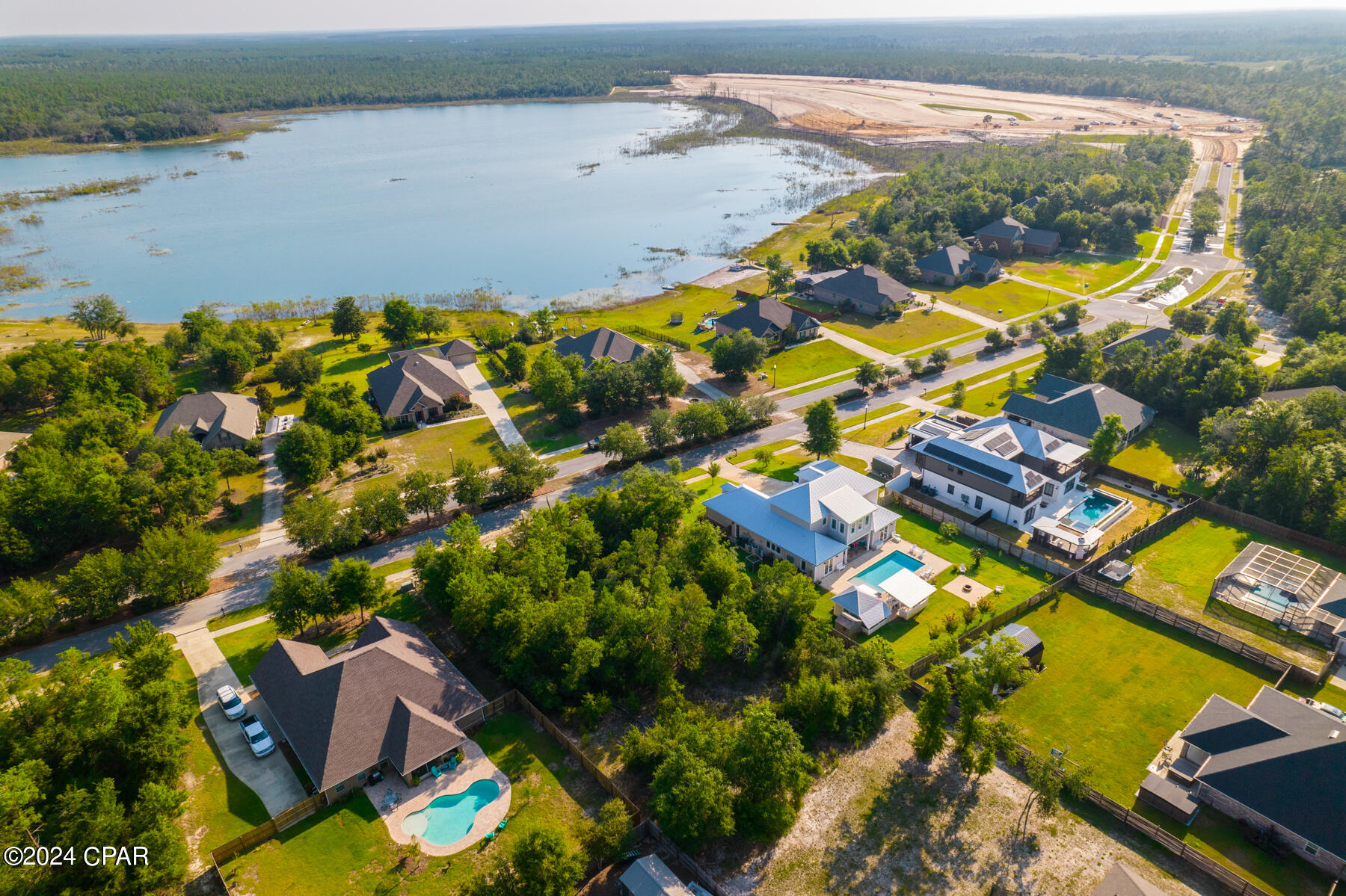 Image 11 For 154 Lake Merial Boulevard