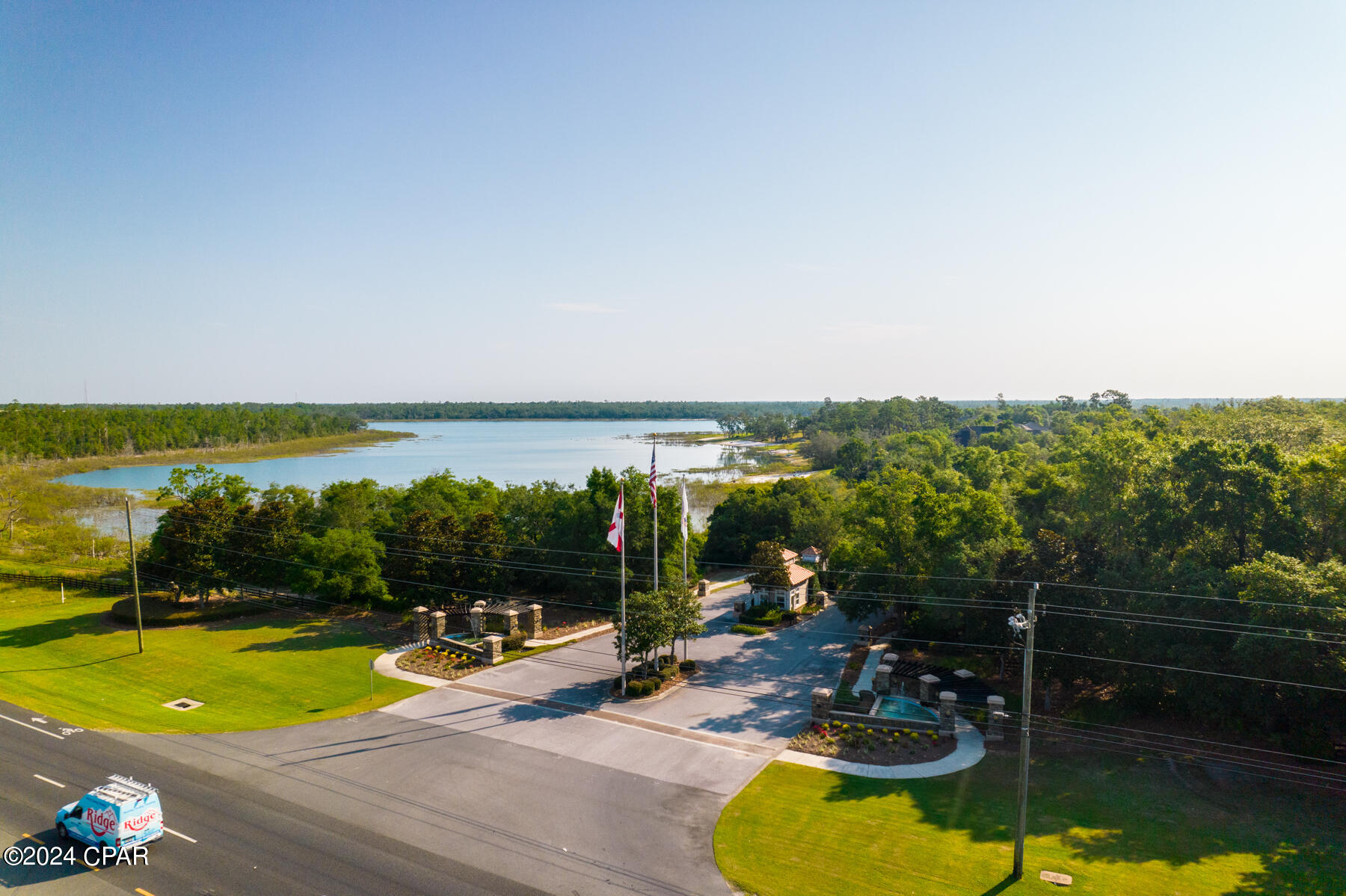 Image 2 For 154 Lake Merial Boulevard