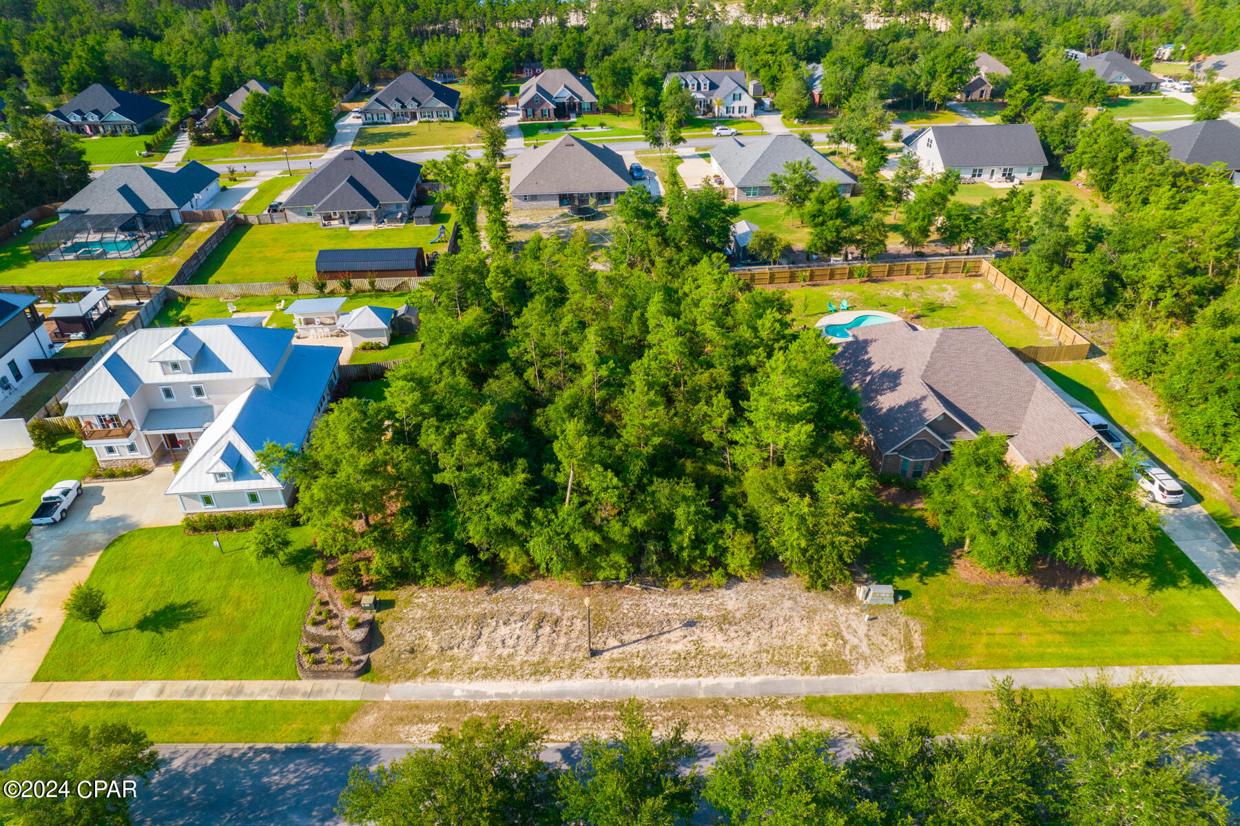 Image 5 For 154 Lake Merial Boulevard