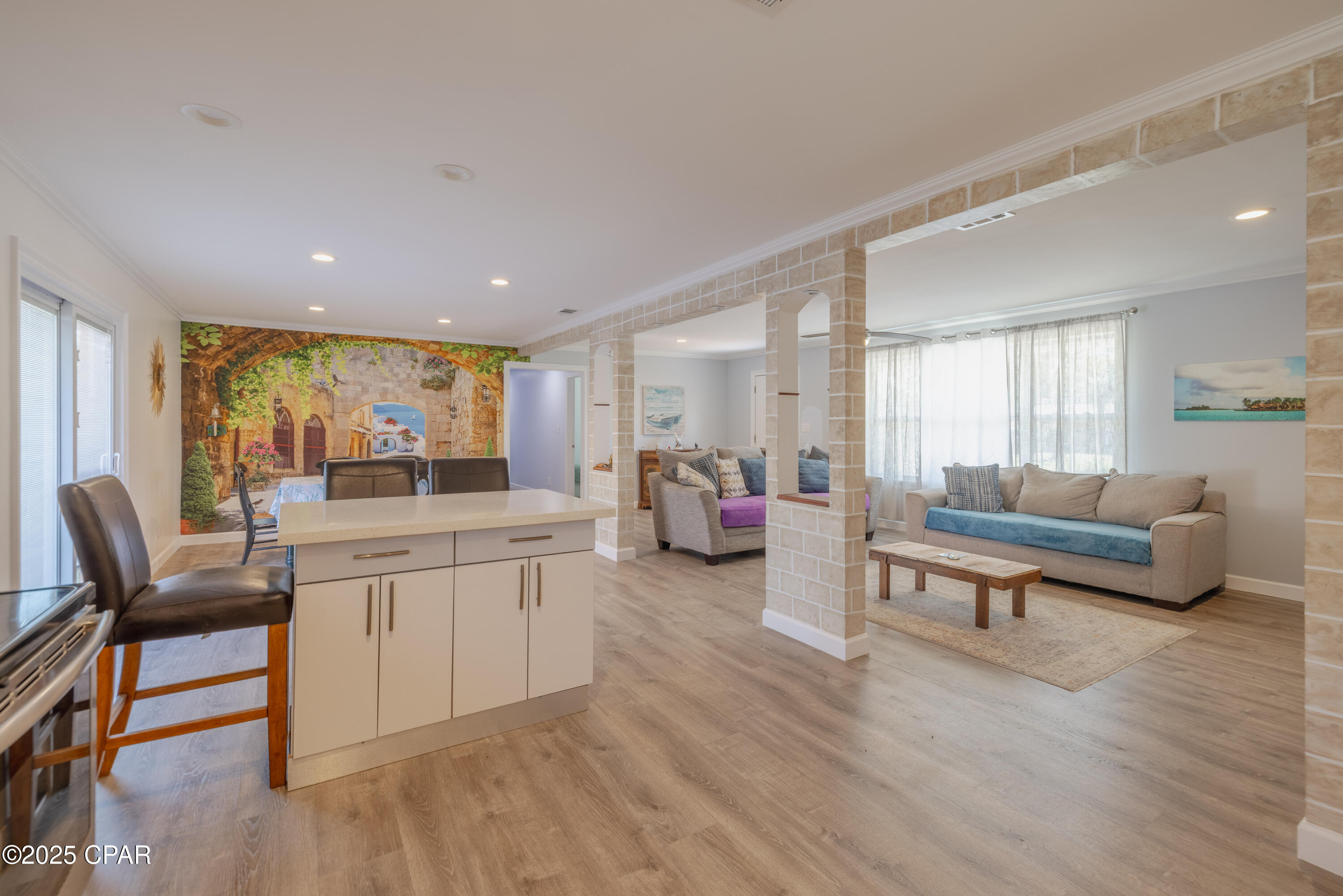 Image 10 For 301 Greenwood Drive