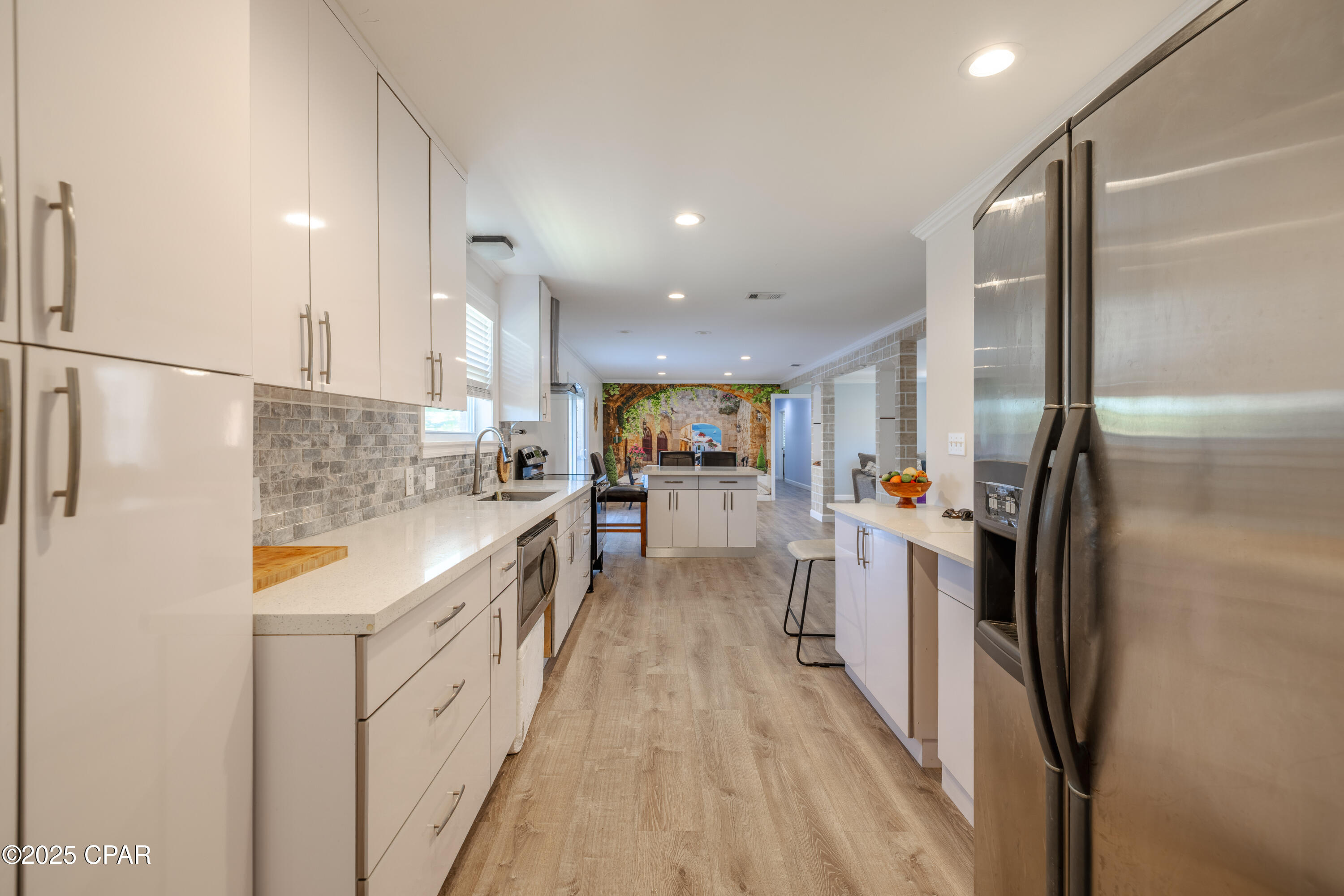 Image 12 For 301 Greenwood Drive