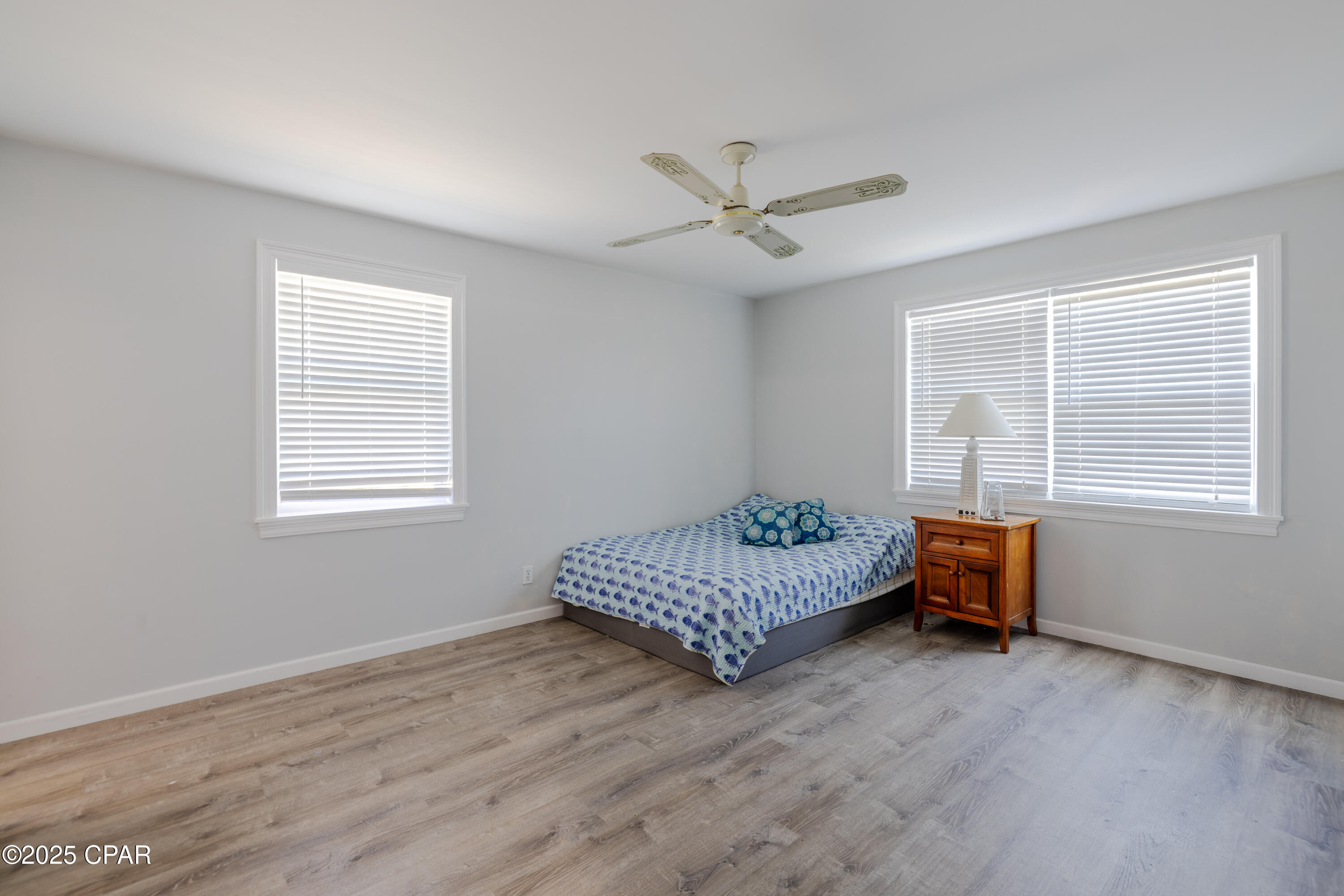 Image 21 For 301 Greenwood Drive