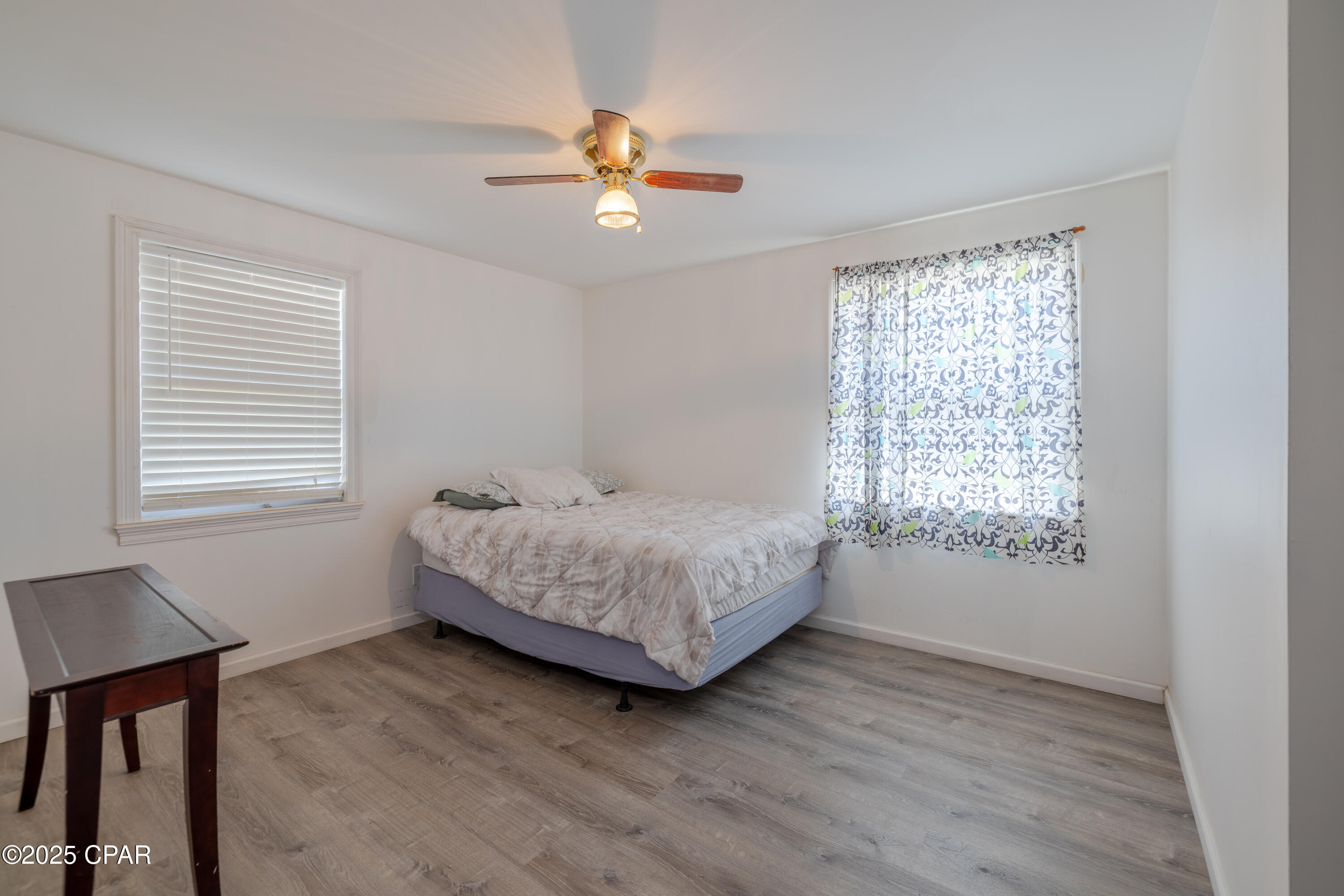 Image 27 For 301 Greenwood Drive